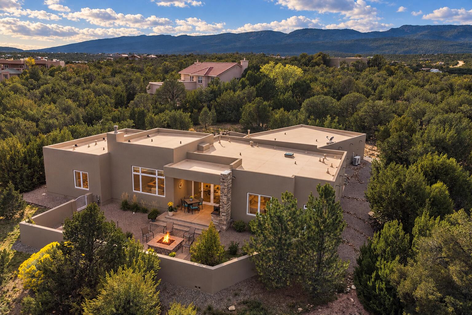 28 Kiva Court