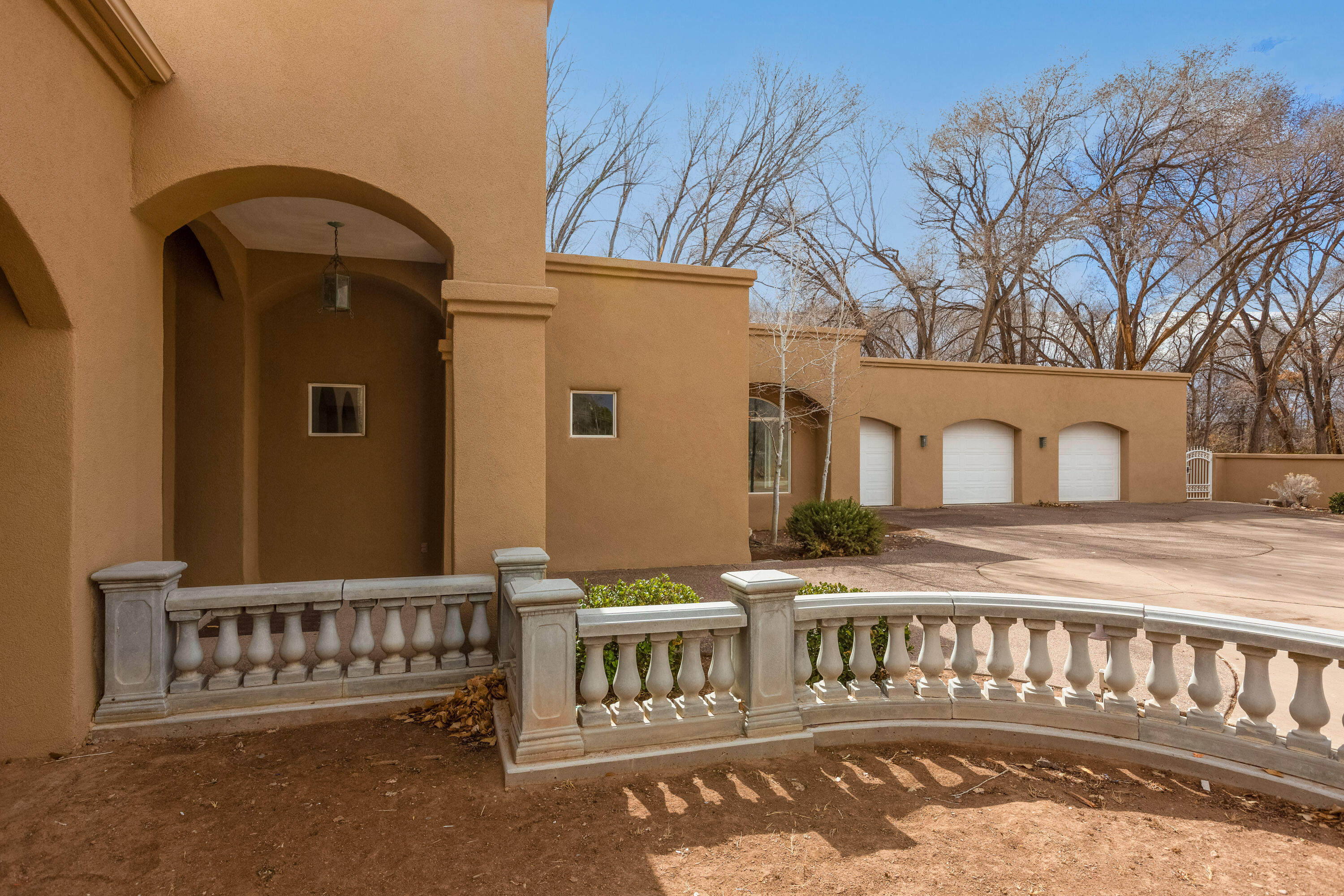 7628 Rio Grande Boulevard #4, Los Ranchos, New Mexico image 4