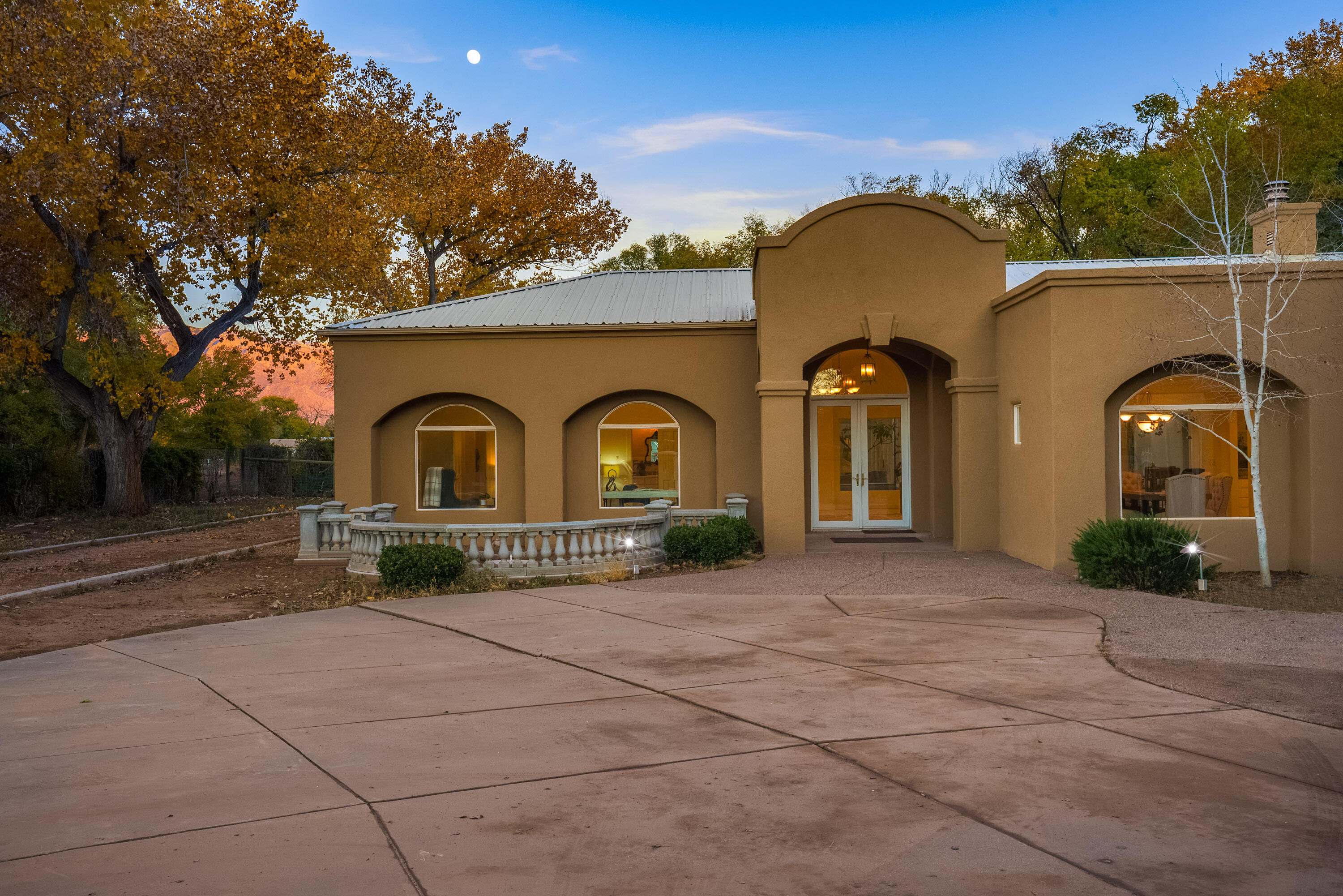 7628 Rio Grande Boulevard #4, Los Ranchos, New Mexico image 5