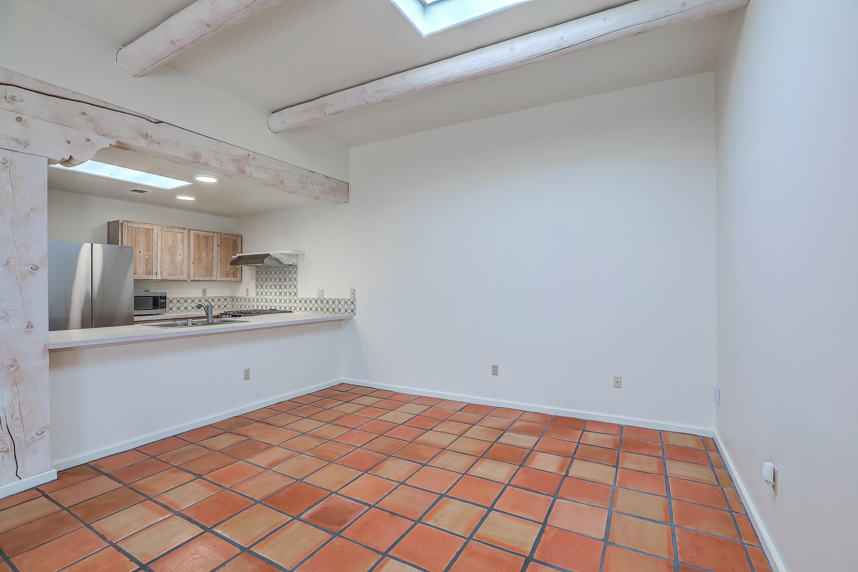 2602 Los Tomases Drive NW