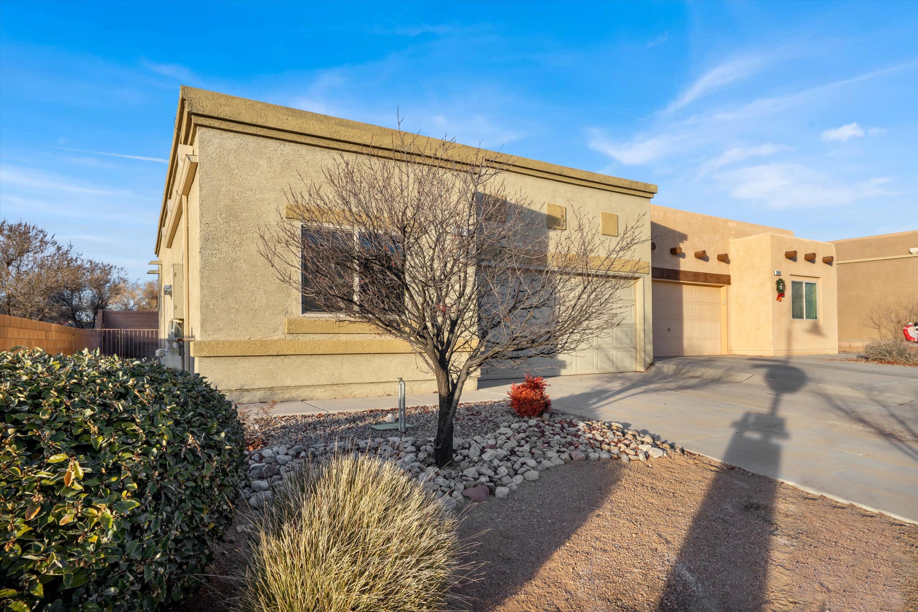 2401 Treviso Drive, Rio Rancho, New Mexico image 2