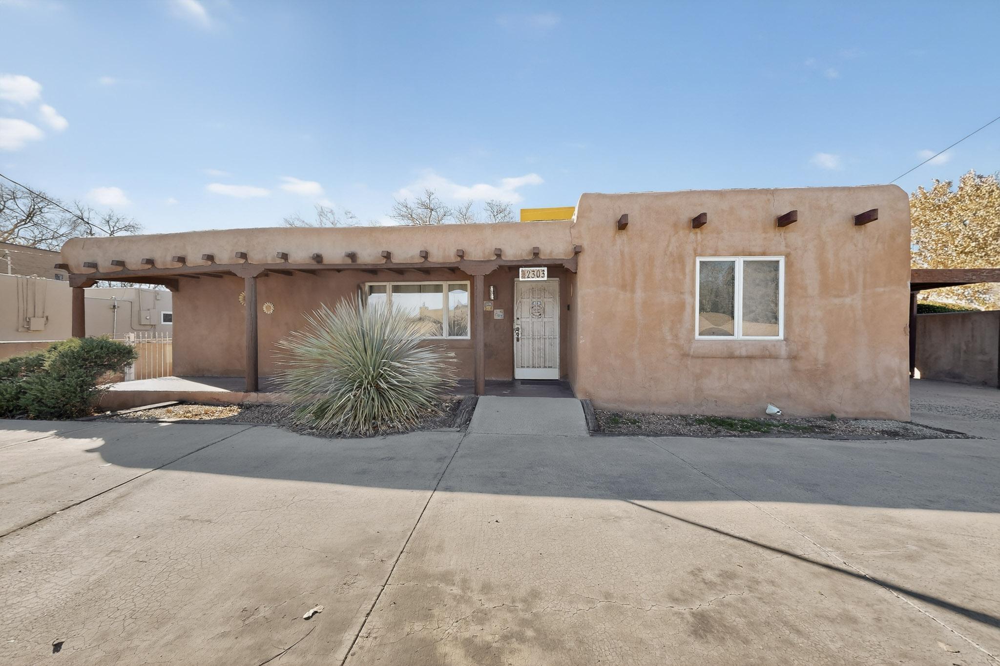 2303 Rio Grande Boulevard NW