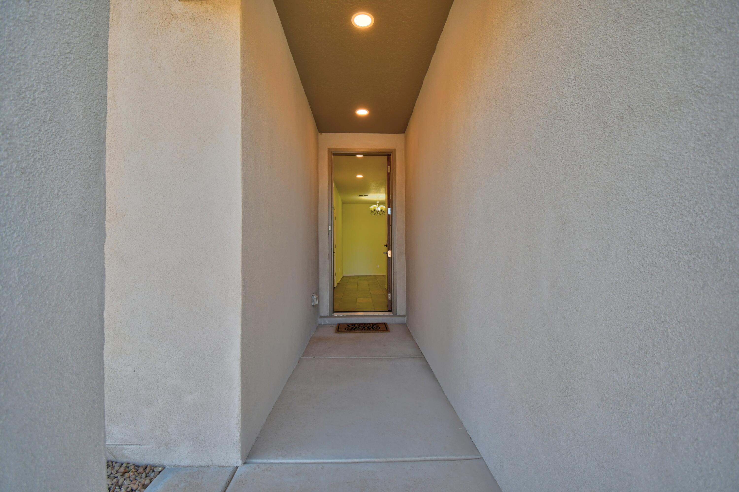 4381 Golden Eagle Loop NE