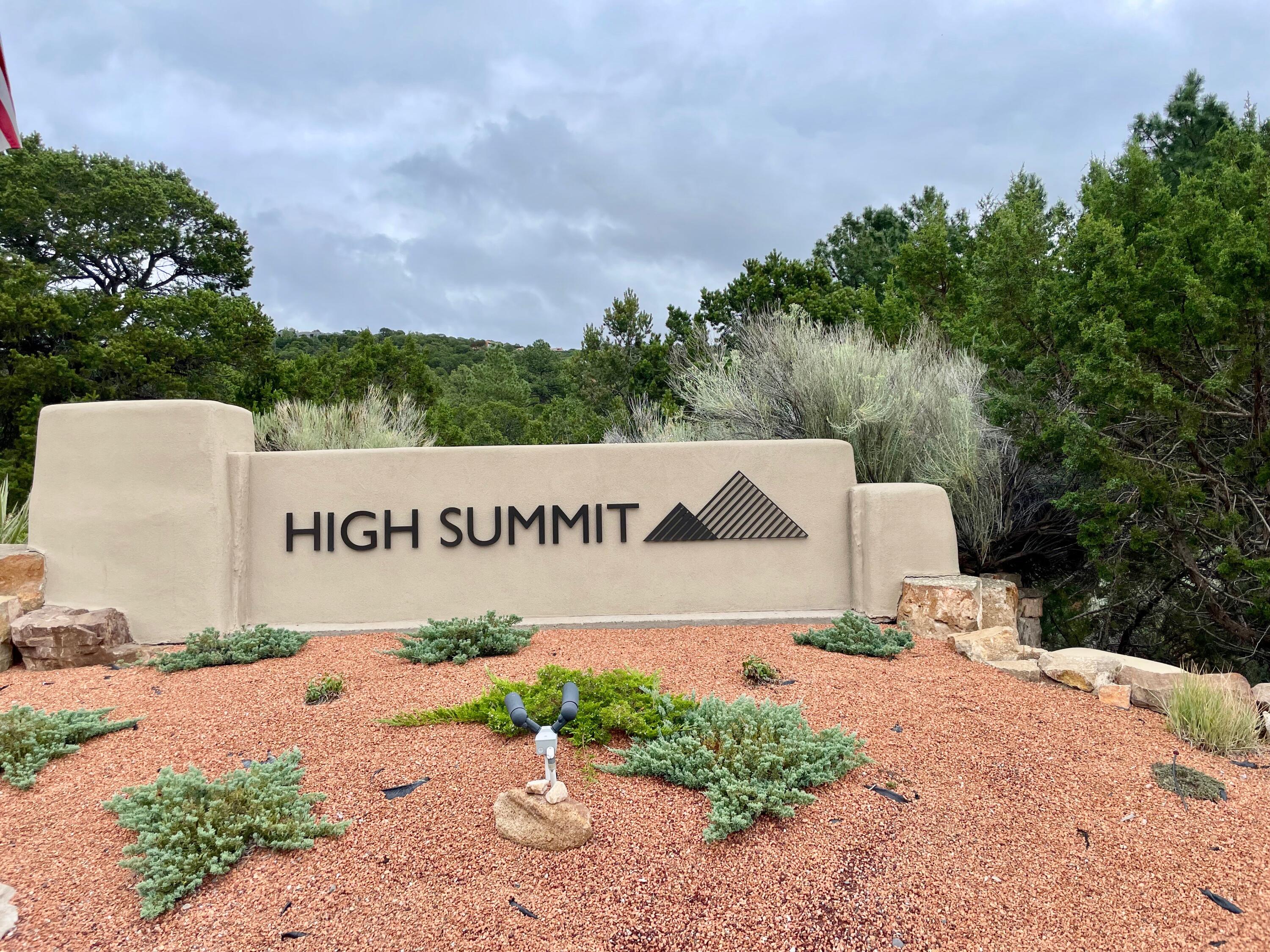 S Summit Drive, Santa Fe, New Mexico image 1