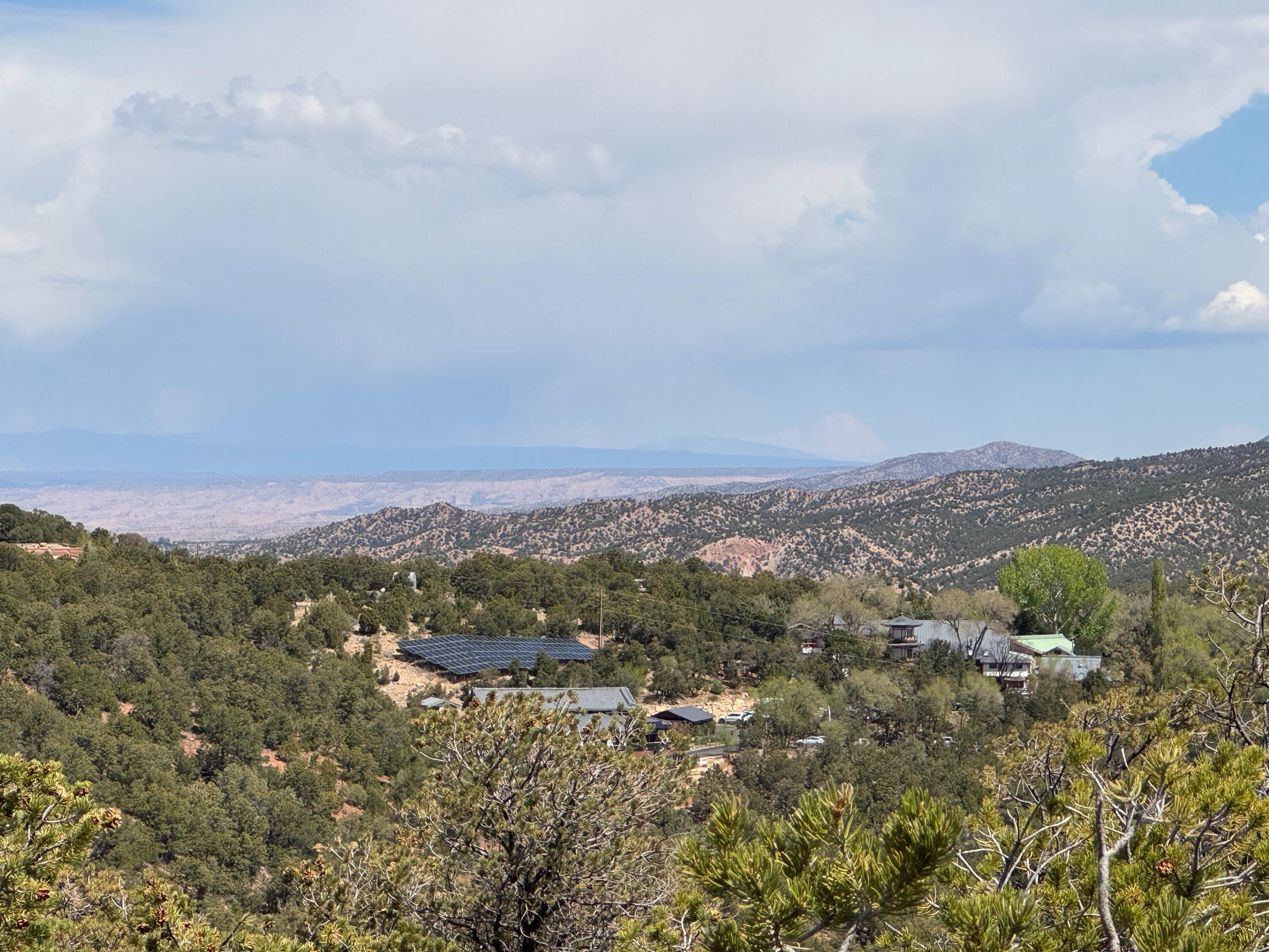 S Summit Drive, Santa Fe, New Mexico image 5