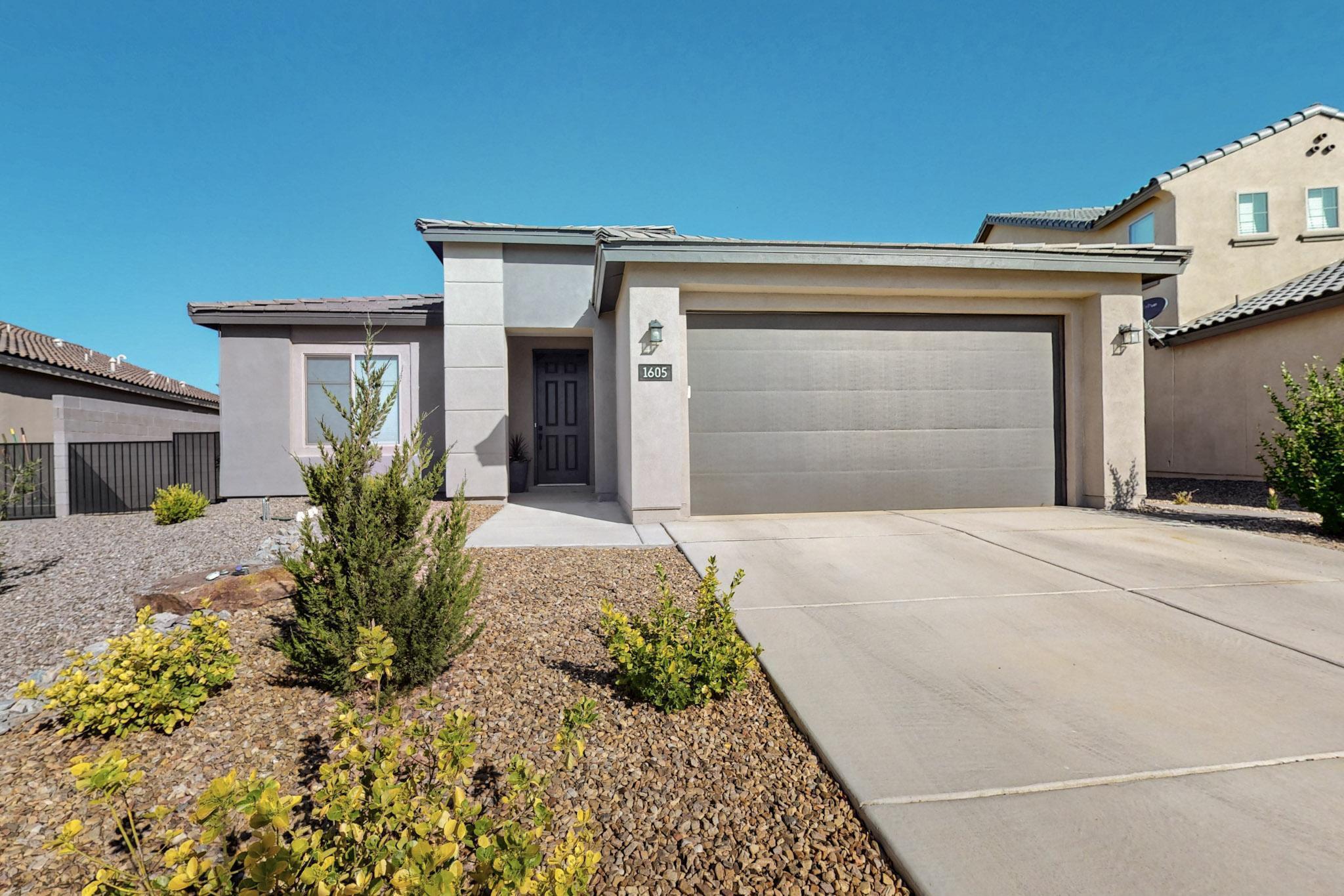 1605 Copper Mountain Trail, Albuquerque, New Mexico image 2
