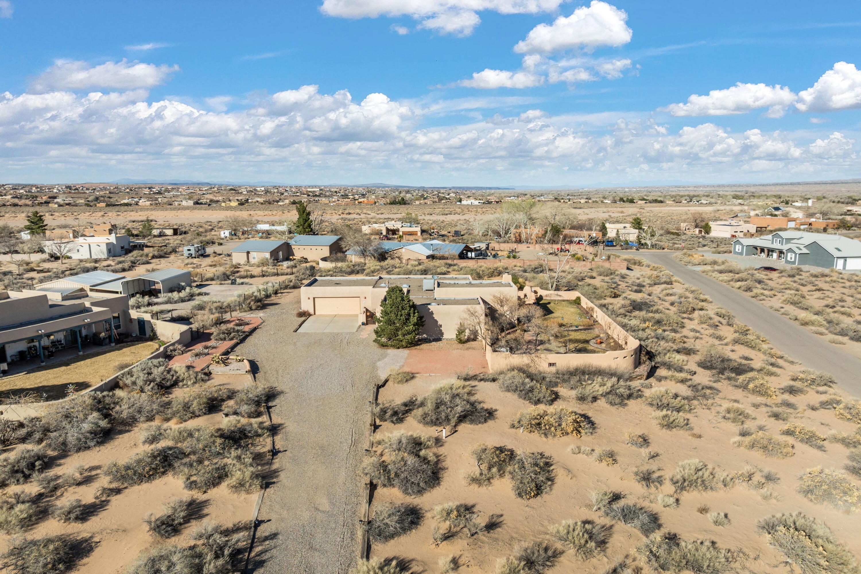 1264 Camino De La Tierra, Corrales, New Mexico image 37