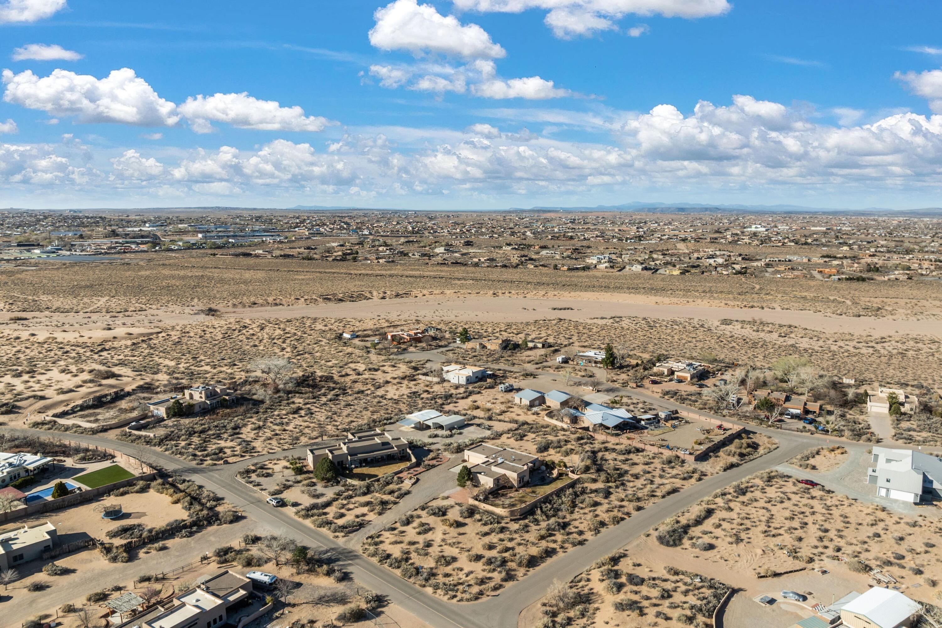 1264 Camino De La Tierra, Corrales, New Mexico image 40