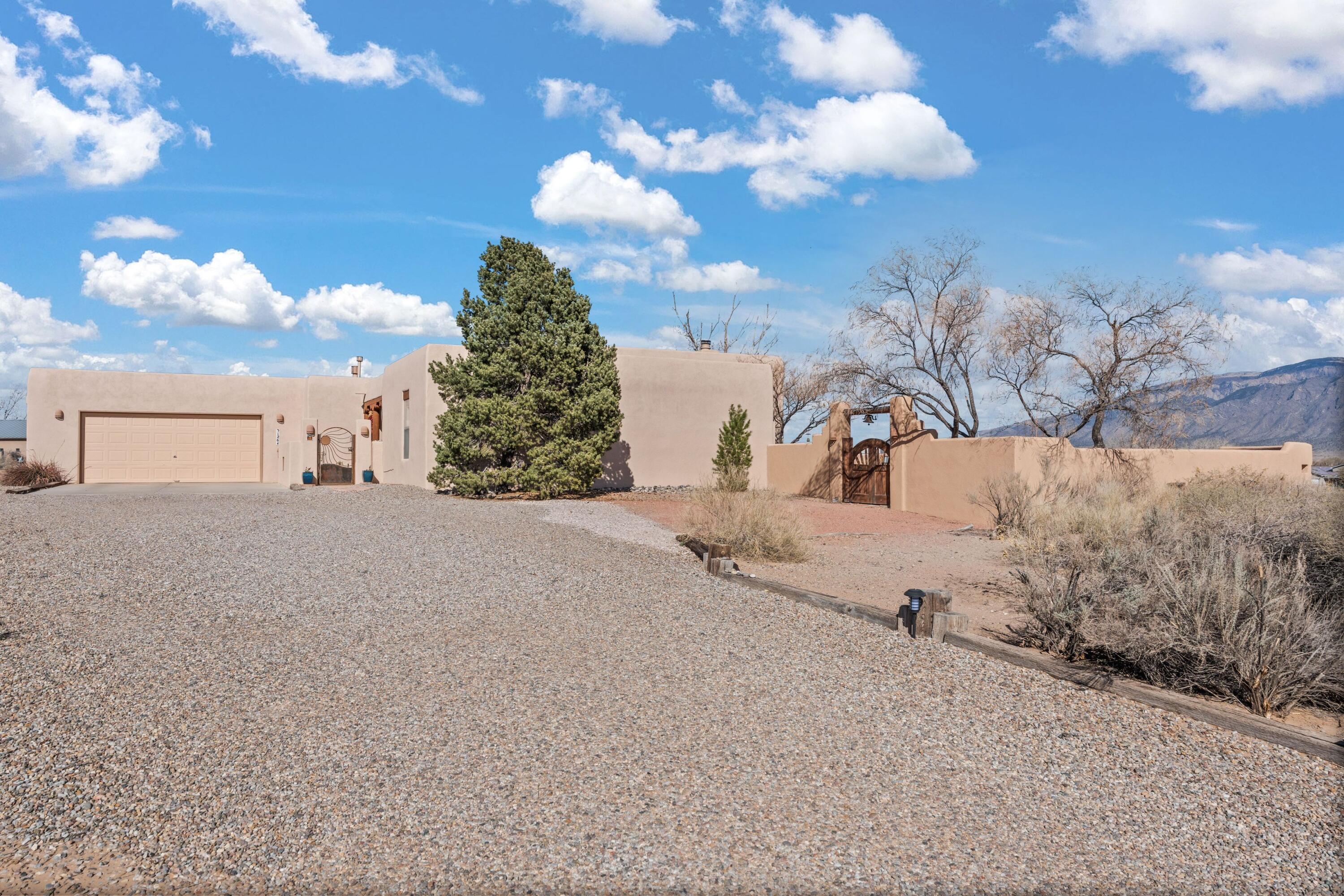 1264 Camino De La Tierra, Corrales, New Mexico image 1