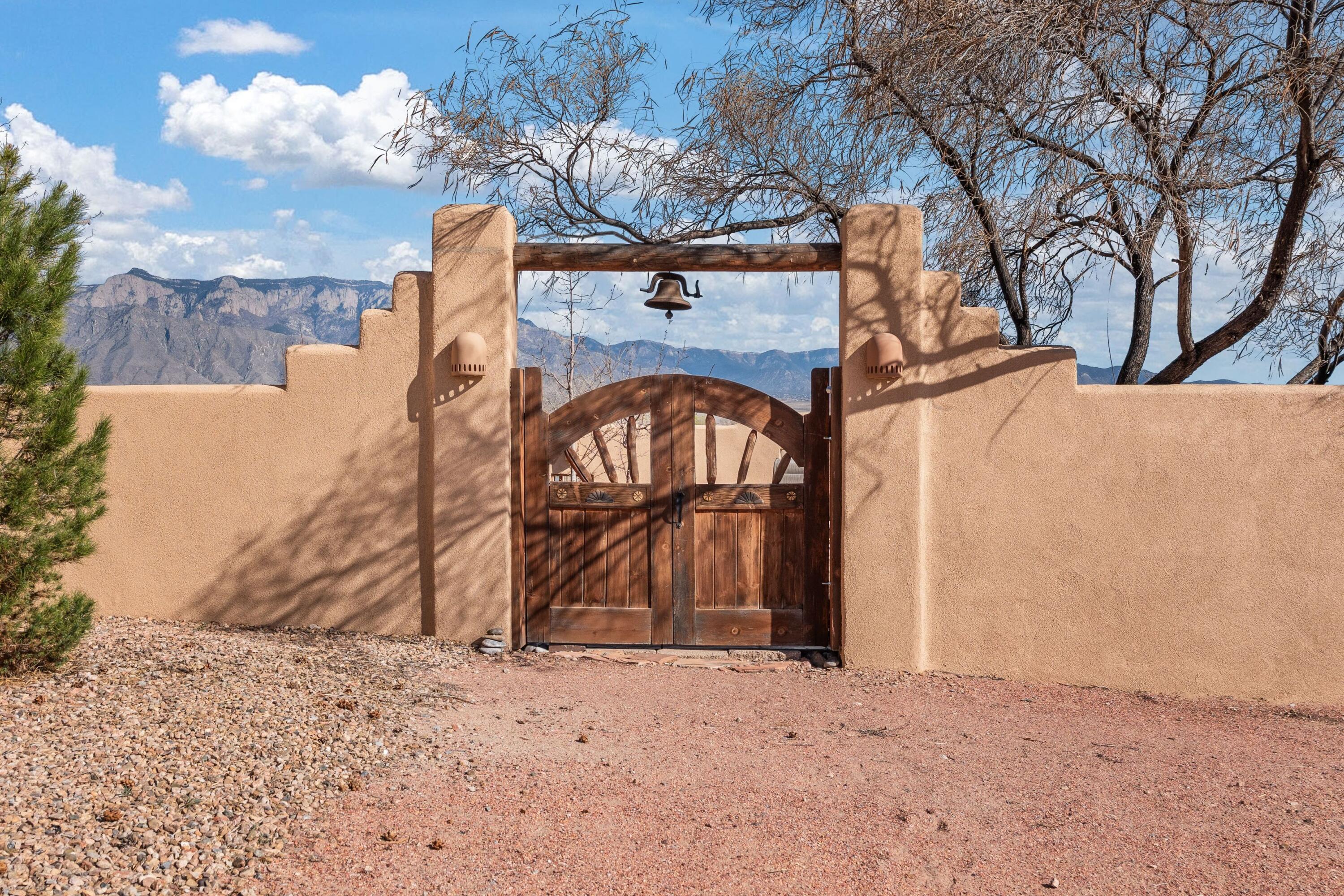 1264 Camino De La Tierra, Corrales, New Mexico image 34