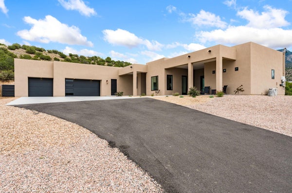 ADDRESS PRIVATE, PLACITAS, NM  - Image 6ccfa7b0de3e6eb4fd3a84eddd009018/2023005783
