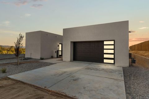 Photo of 1215 Coronado Road, Corrales, NM 87048 (MLS # 1094141)