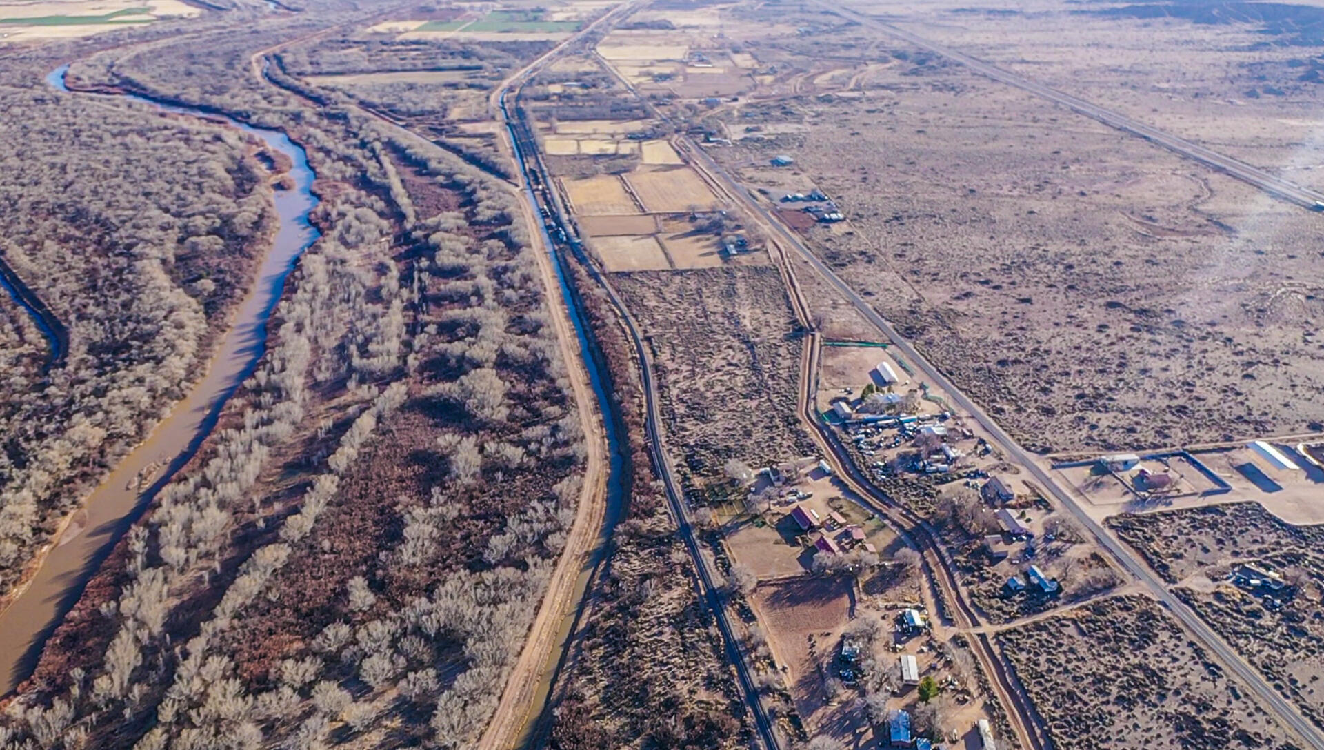 510 Nm-116, Bosque, New Mexico image 21