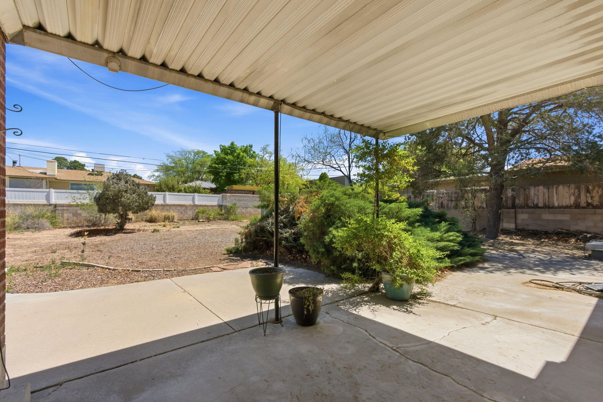 1204 Arizona Street NE