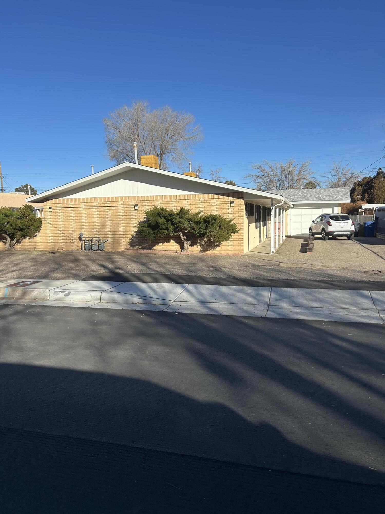 4017 Thaxton Avenue SE