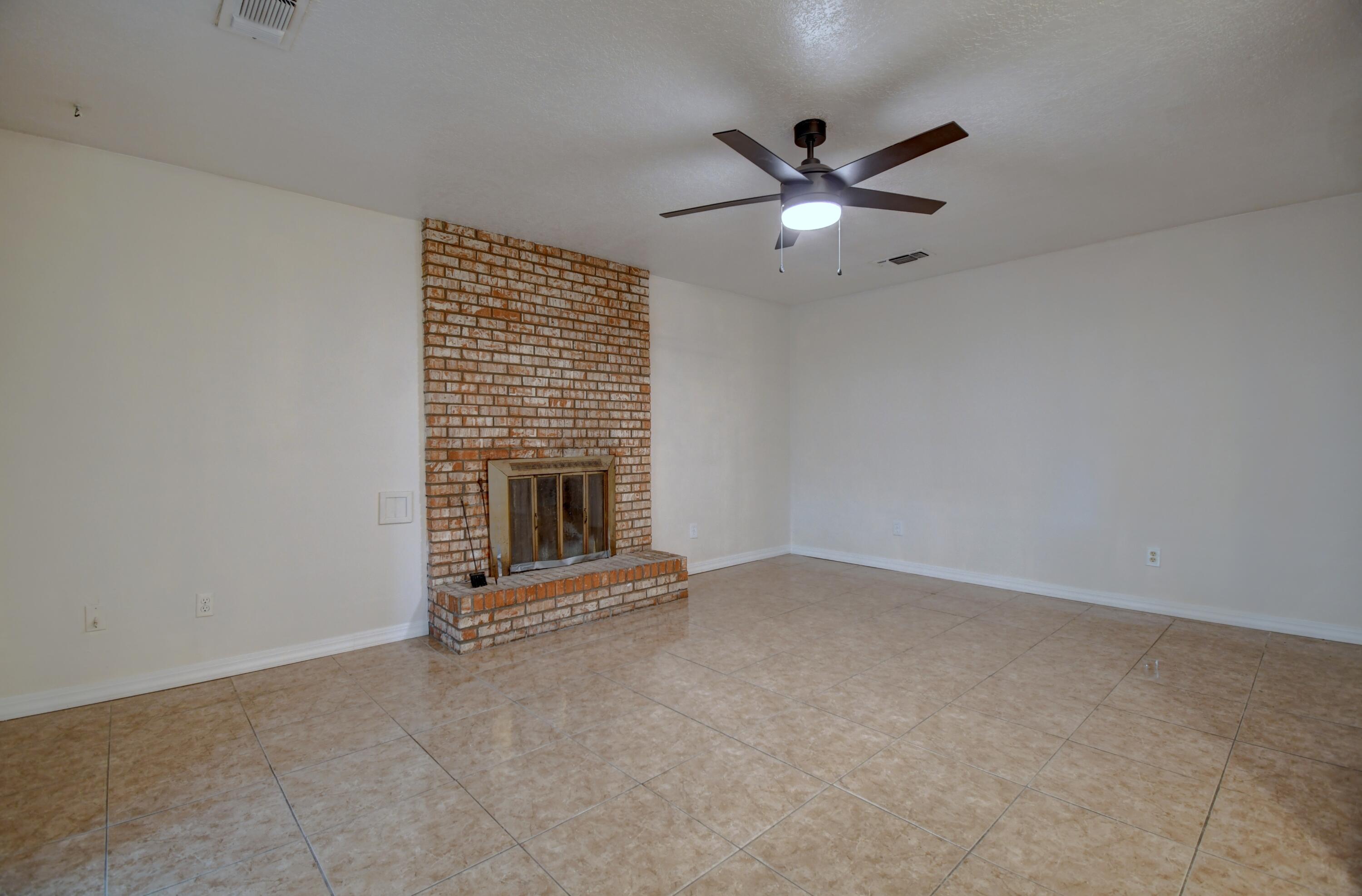 7312 Arvada Avenue NE