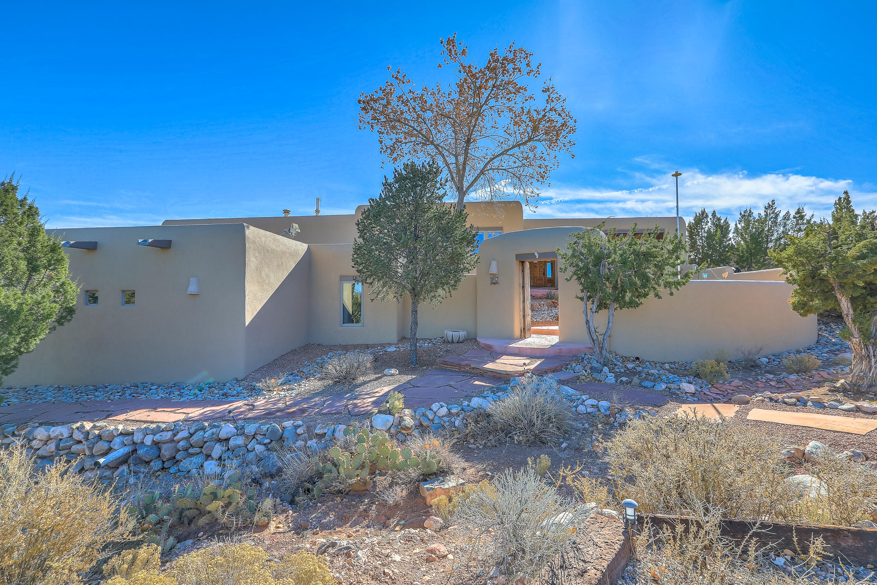 24 Tierra Madre Court, Placitas, New Mexico image 3