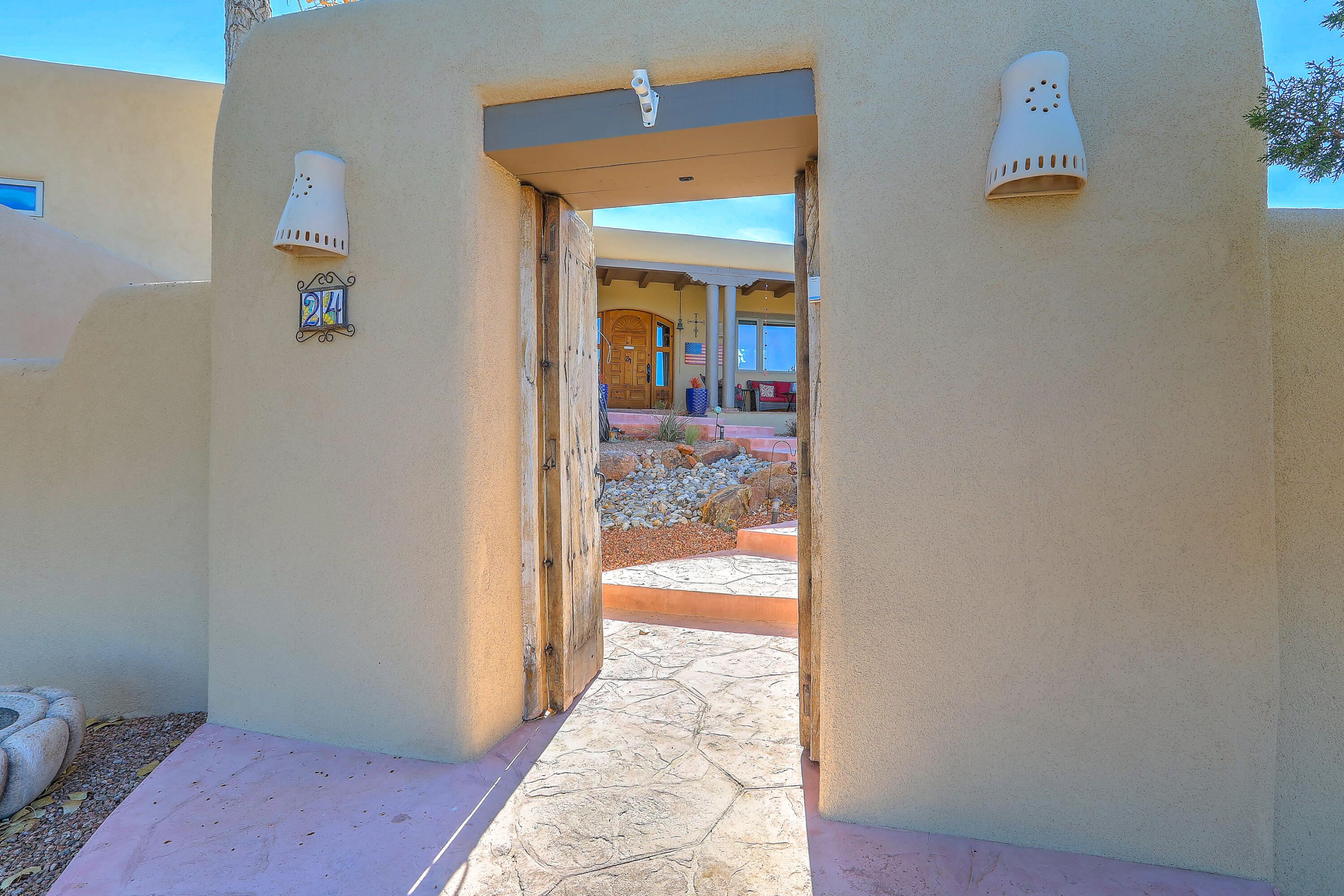 24 Tierra Madre Court, Placitas, New Mexico image 4