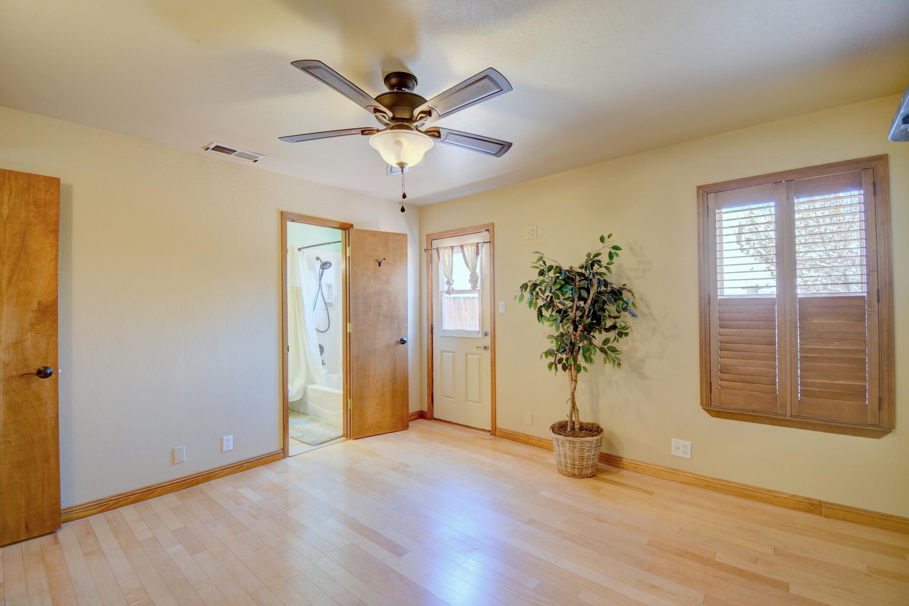2866 Tramway Circle, Albuquerque, New Mexico image 15