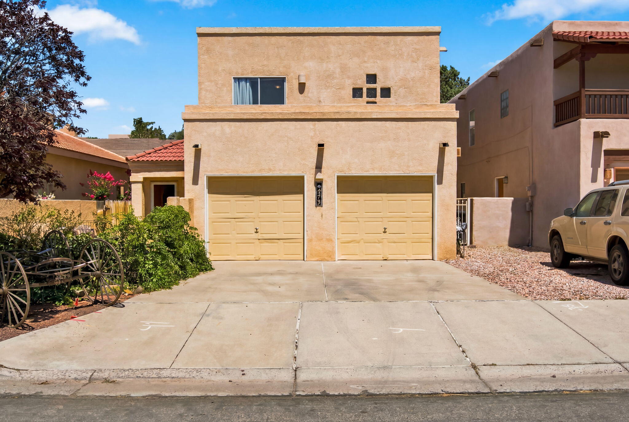 5313 La Colonia Drive NW
