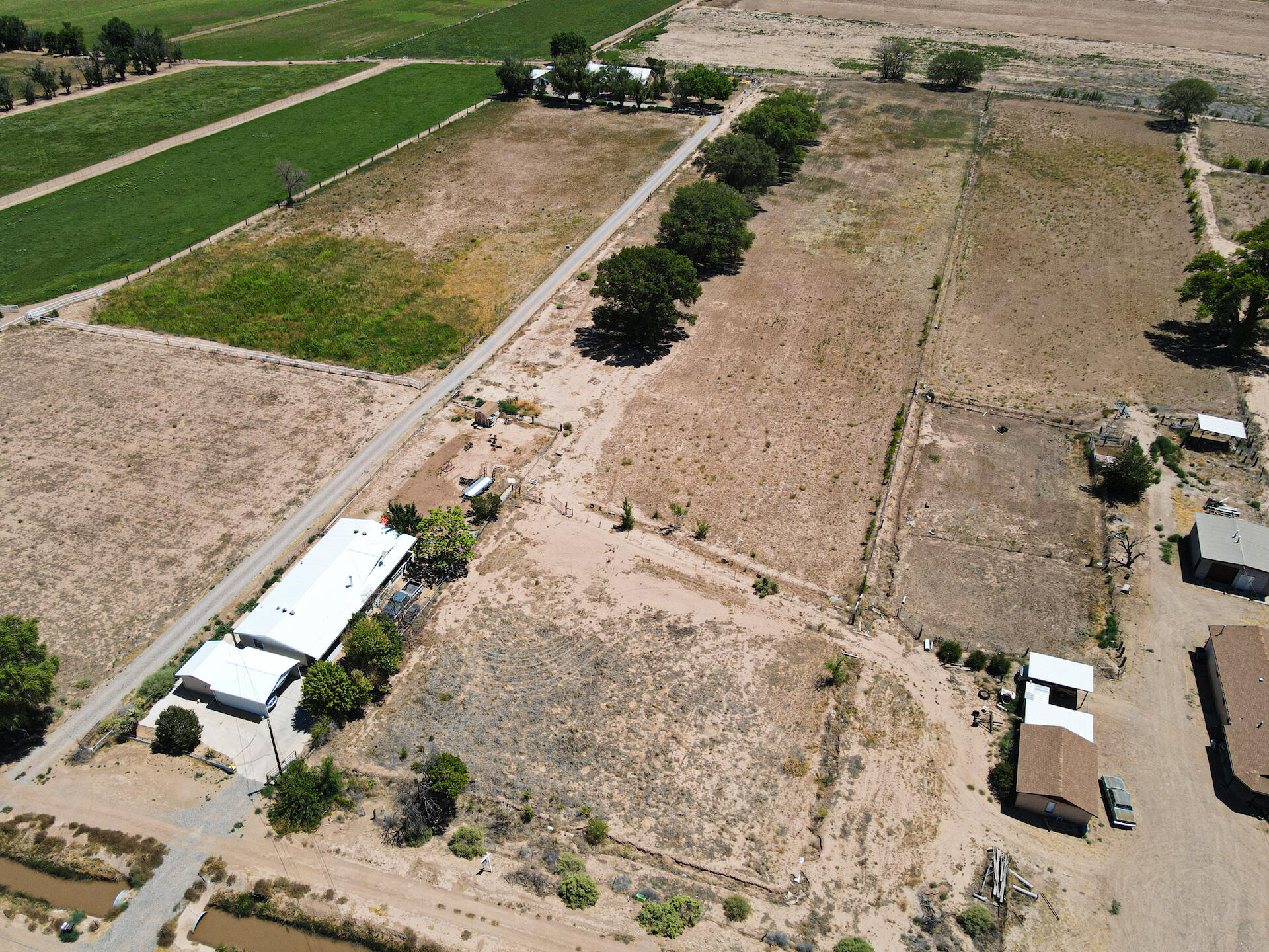 N Mesa Road, Belen, New Mexico image 2