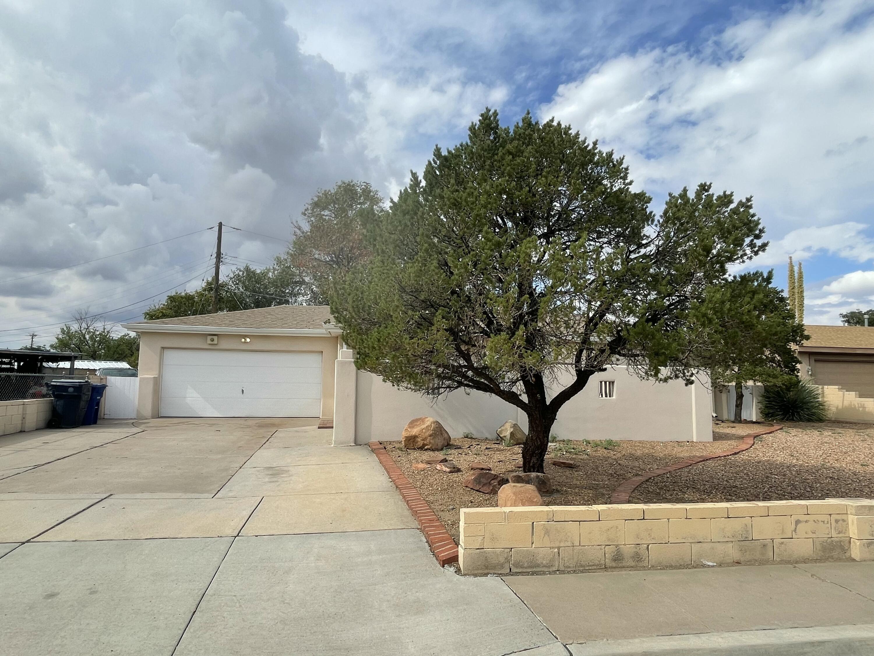 709 PALISADES Drive NW