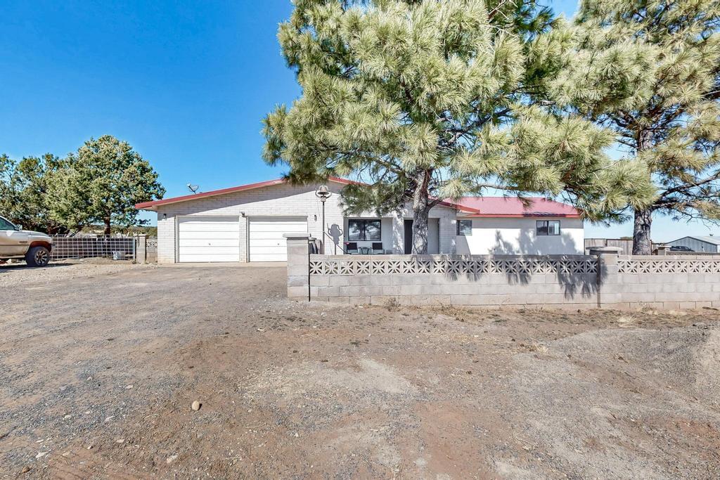 69 Round Top Rd, Mountainair, New Mexico image 3