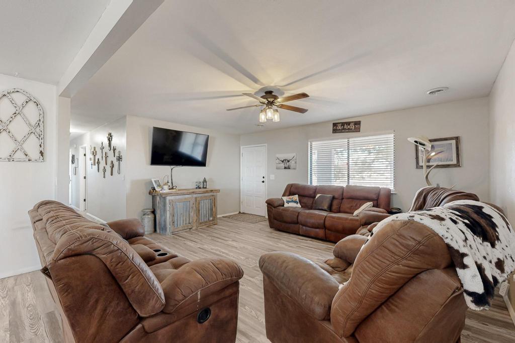 69 Round Top Rd, Mountainair, New Mexico image 5