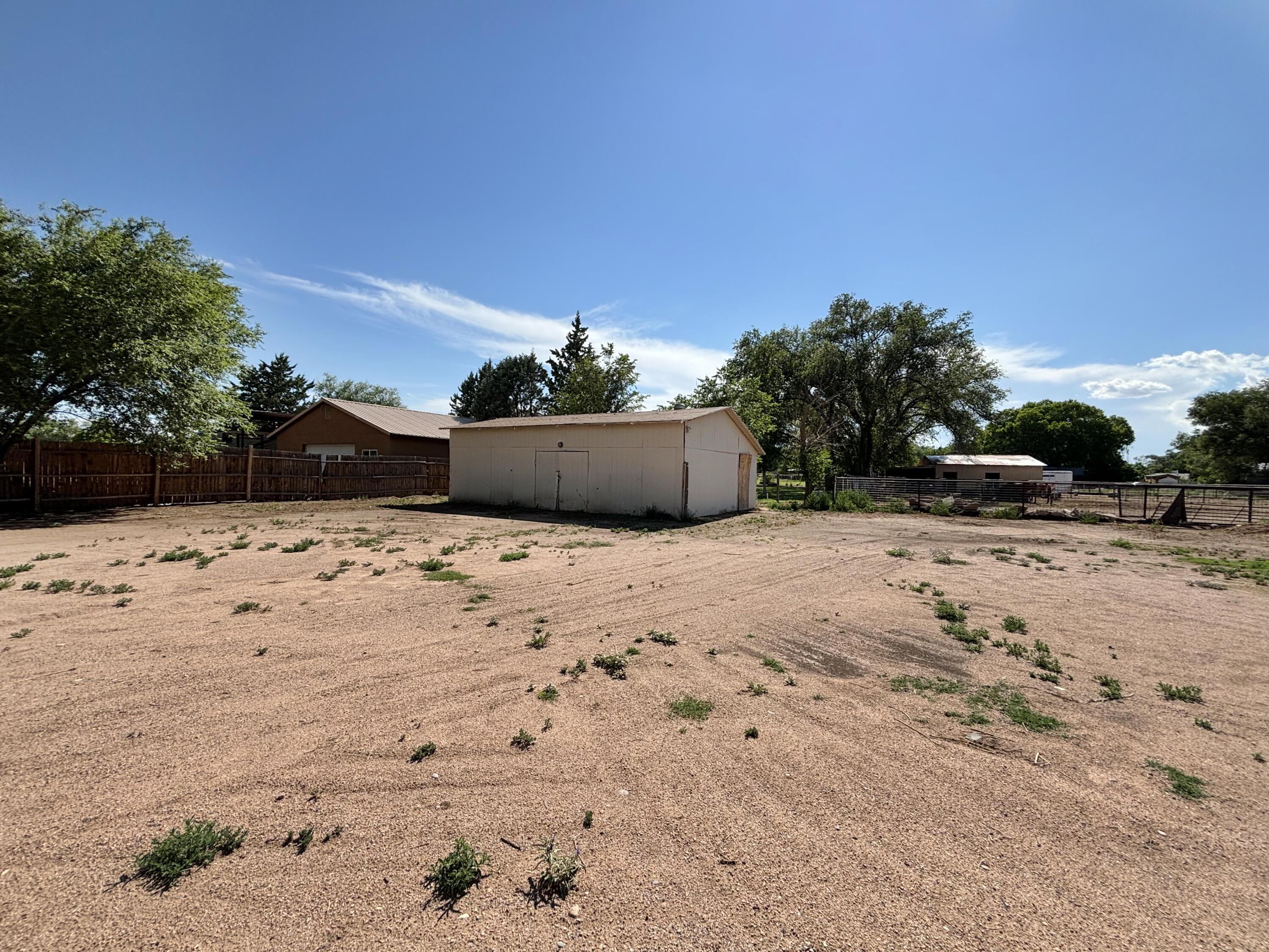 2075 Wasmer Circle, Bosque Farms, New Mexico image 33