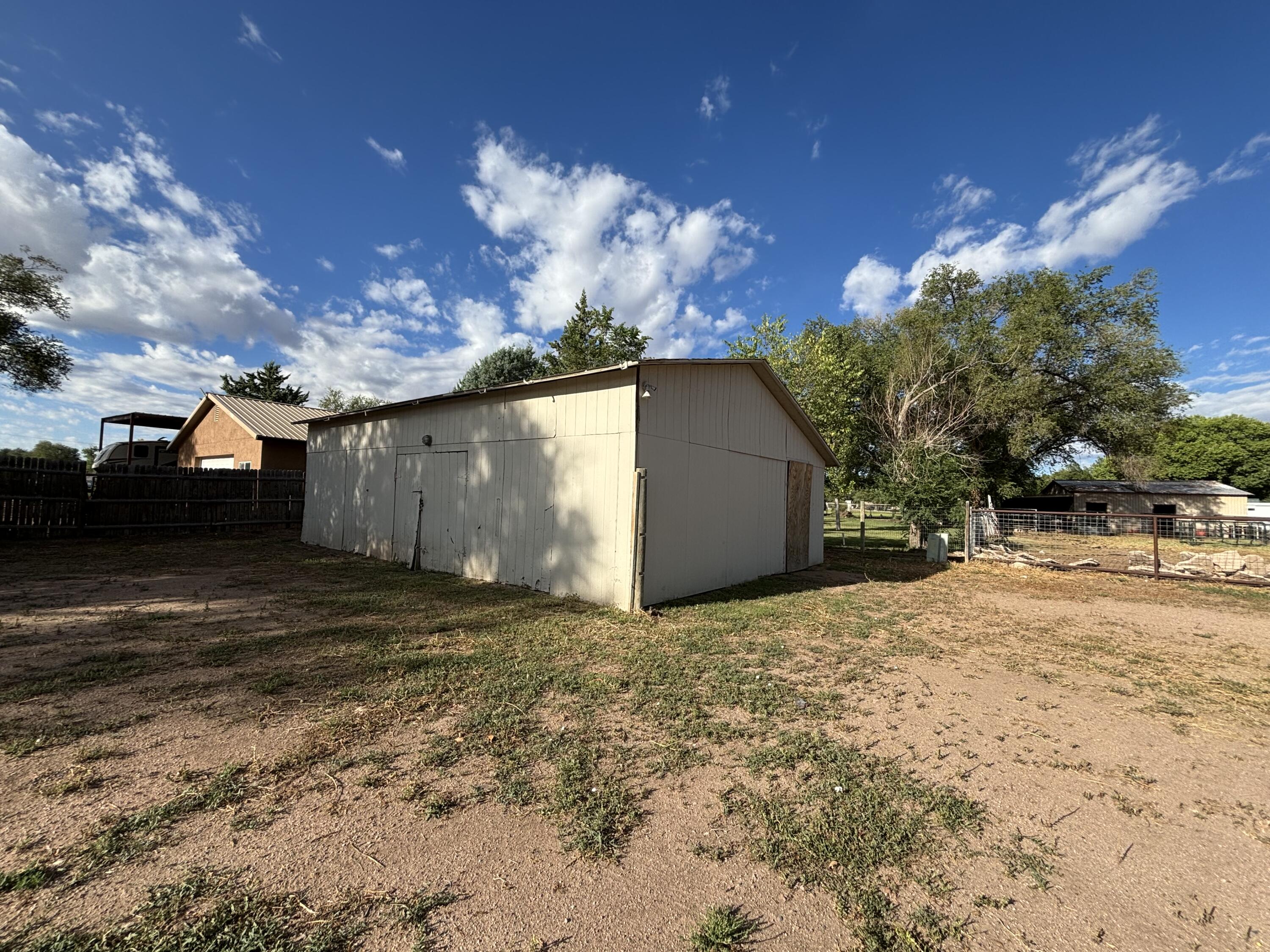 2075 Wasmer Circle, Bosque Farms, New Mexico image 34