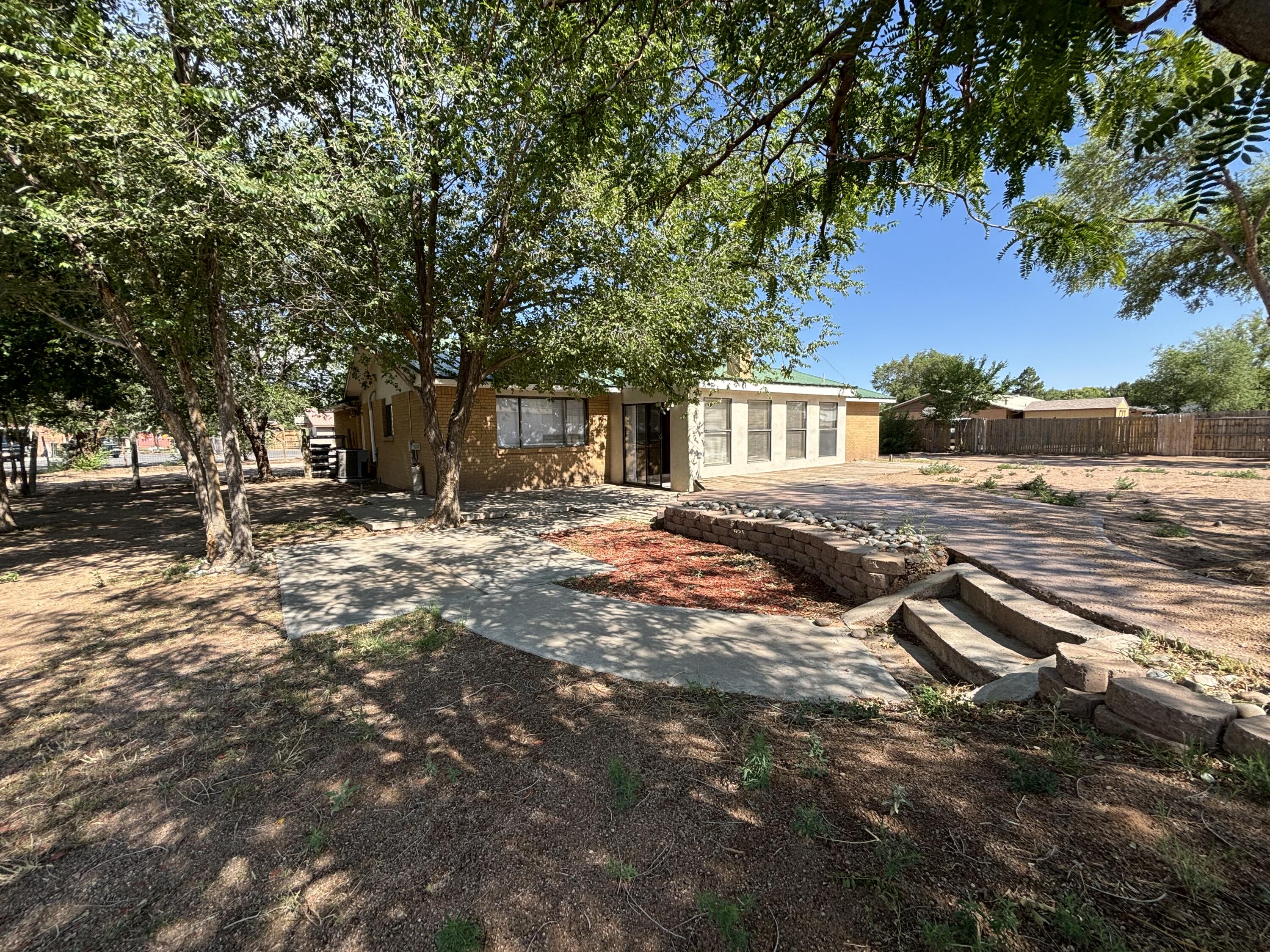 2075 Wasmer Circle, Bosque Farms, New Mexico image 29