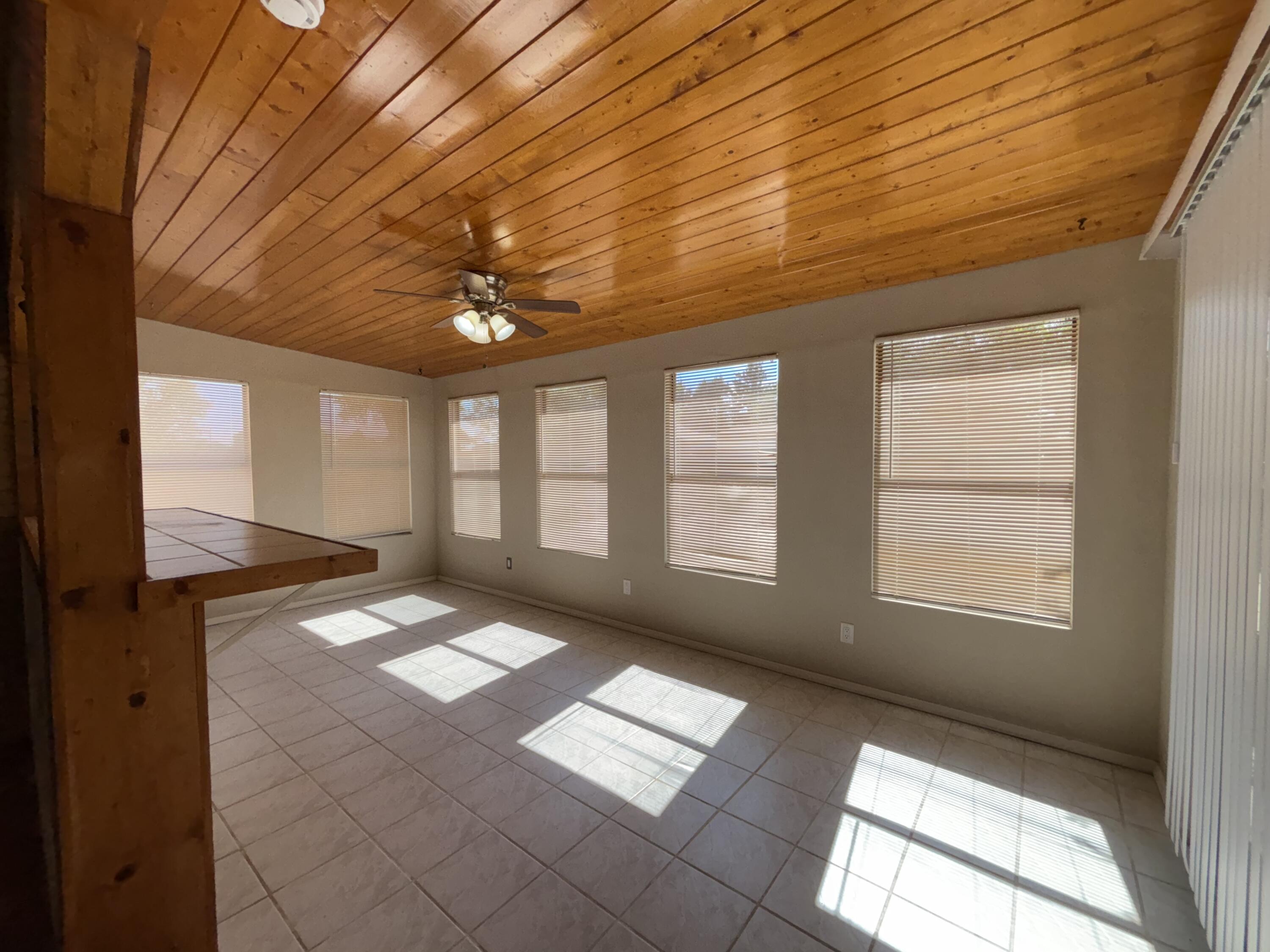 2075 Wasmer Circle, Bosque Farms, New Mexico image 5