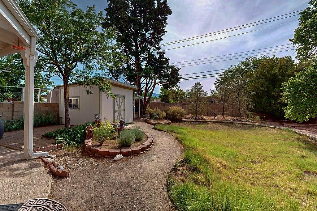 1216 Truman Street, Albuquerque, New Mexico image 3