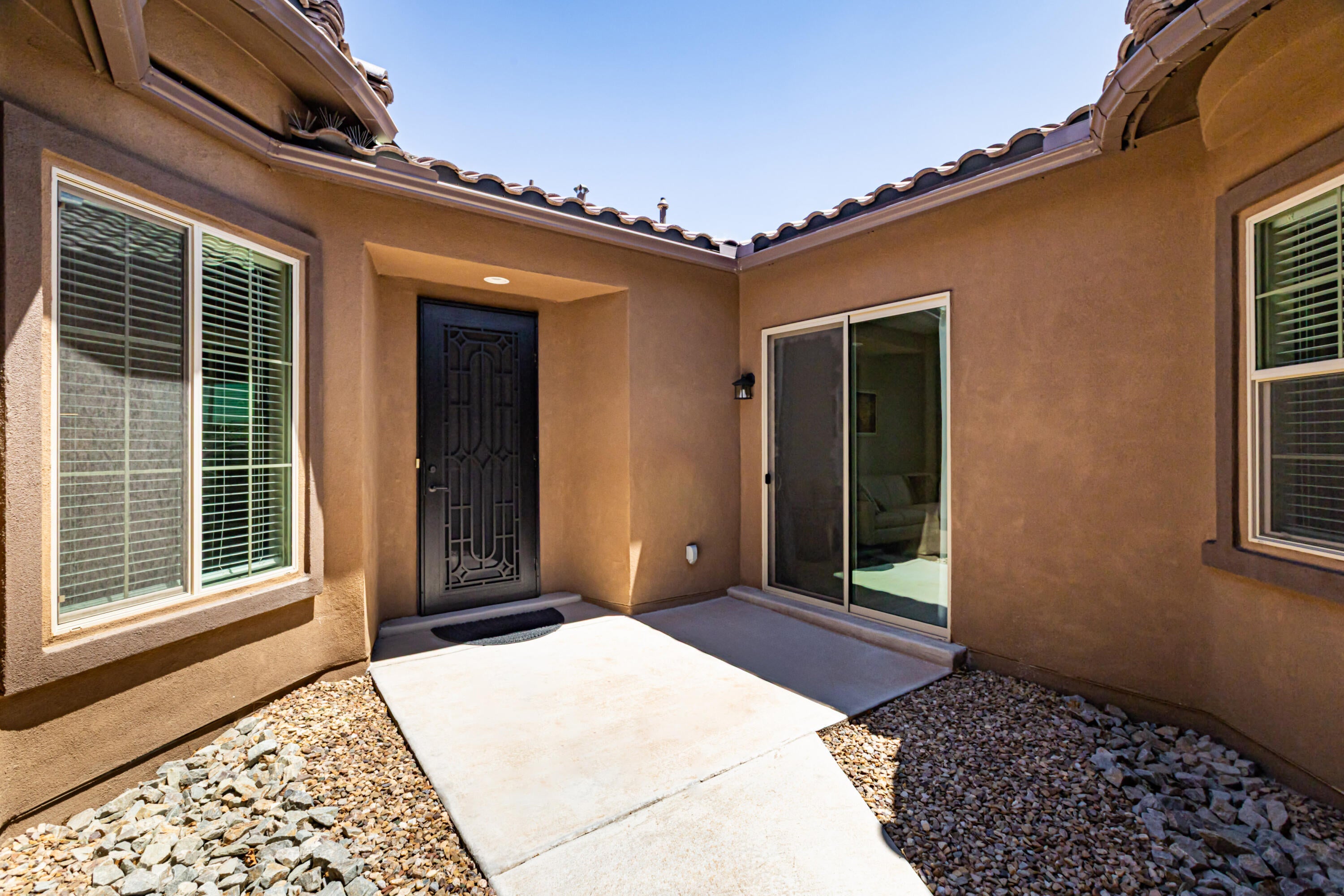 2300 Chuckwalla Spring Trail NW