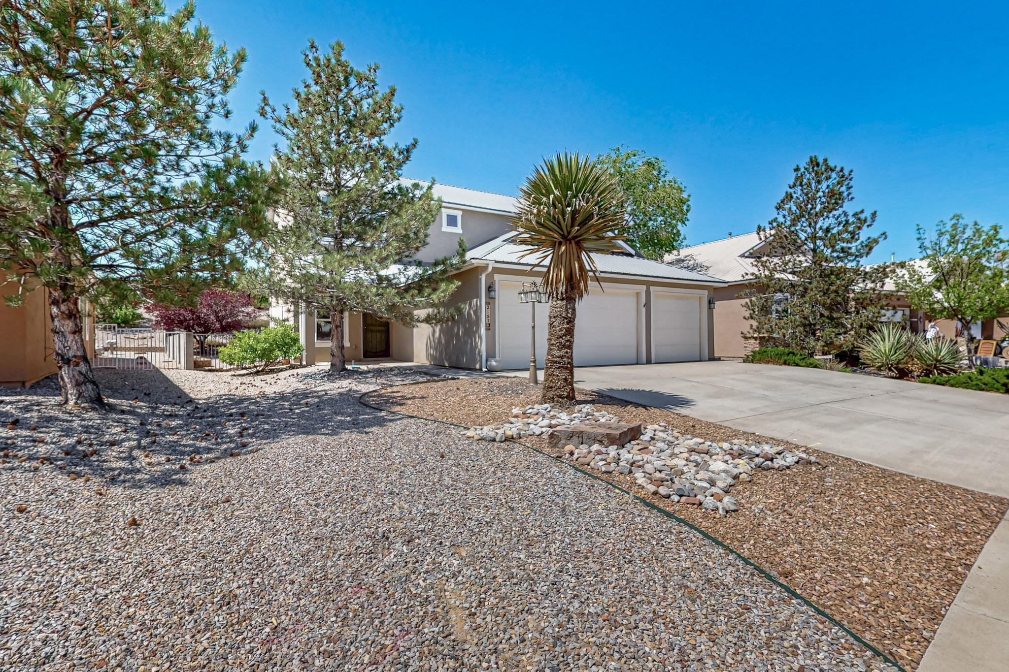 2157 DEER TRAIL Loop NE