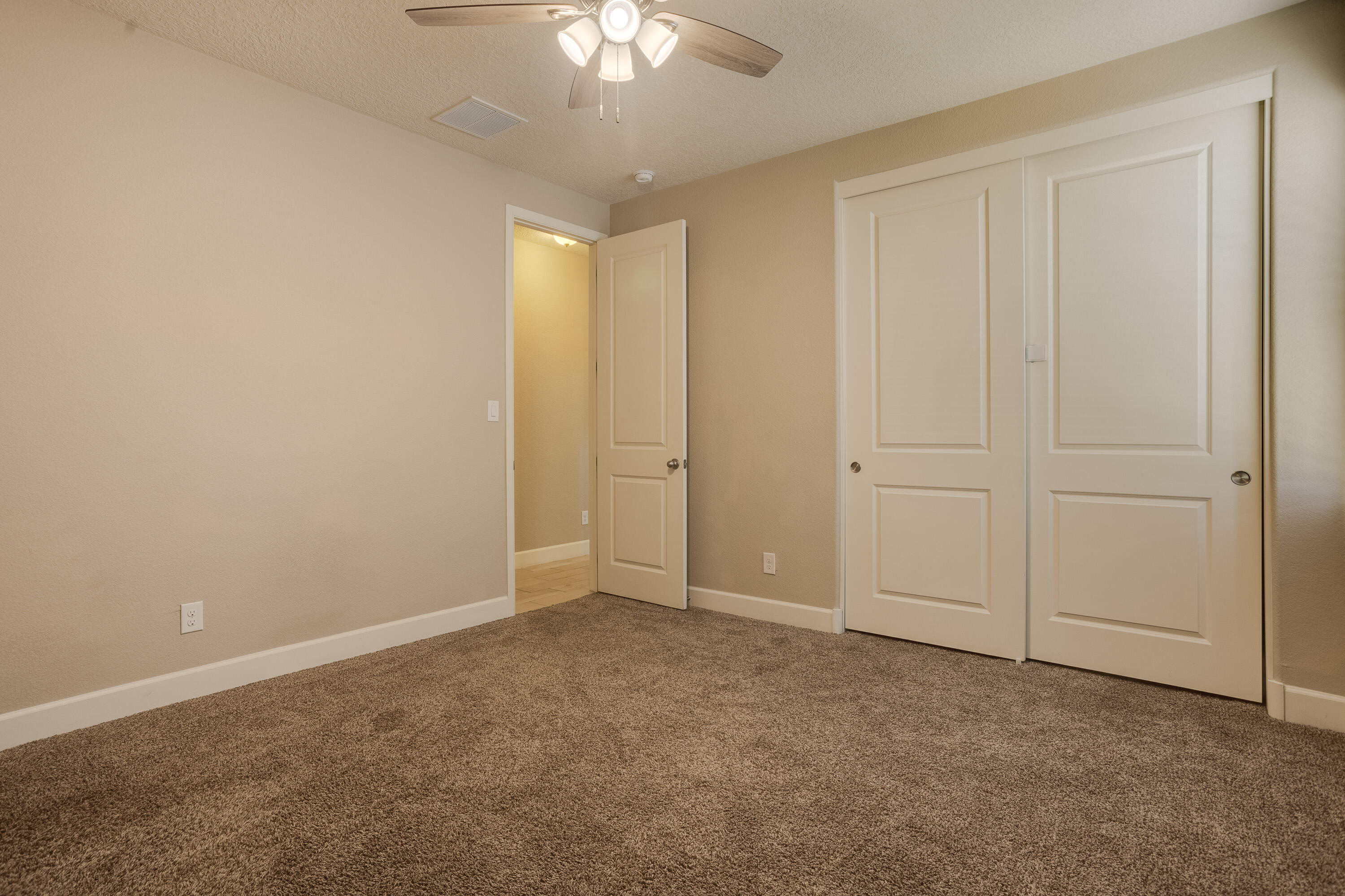 5624 Pikes Peak Loop, Rio Rancho, New Mexico image 31