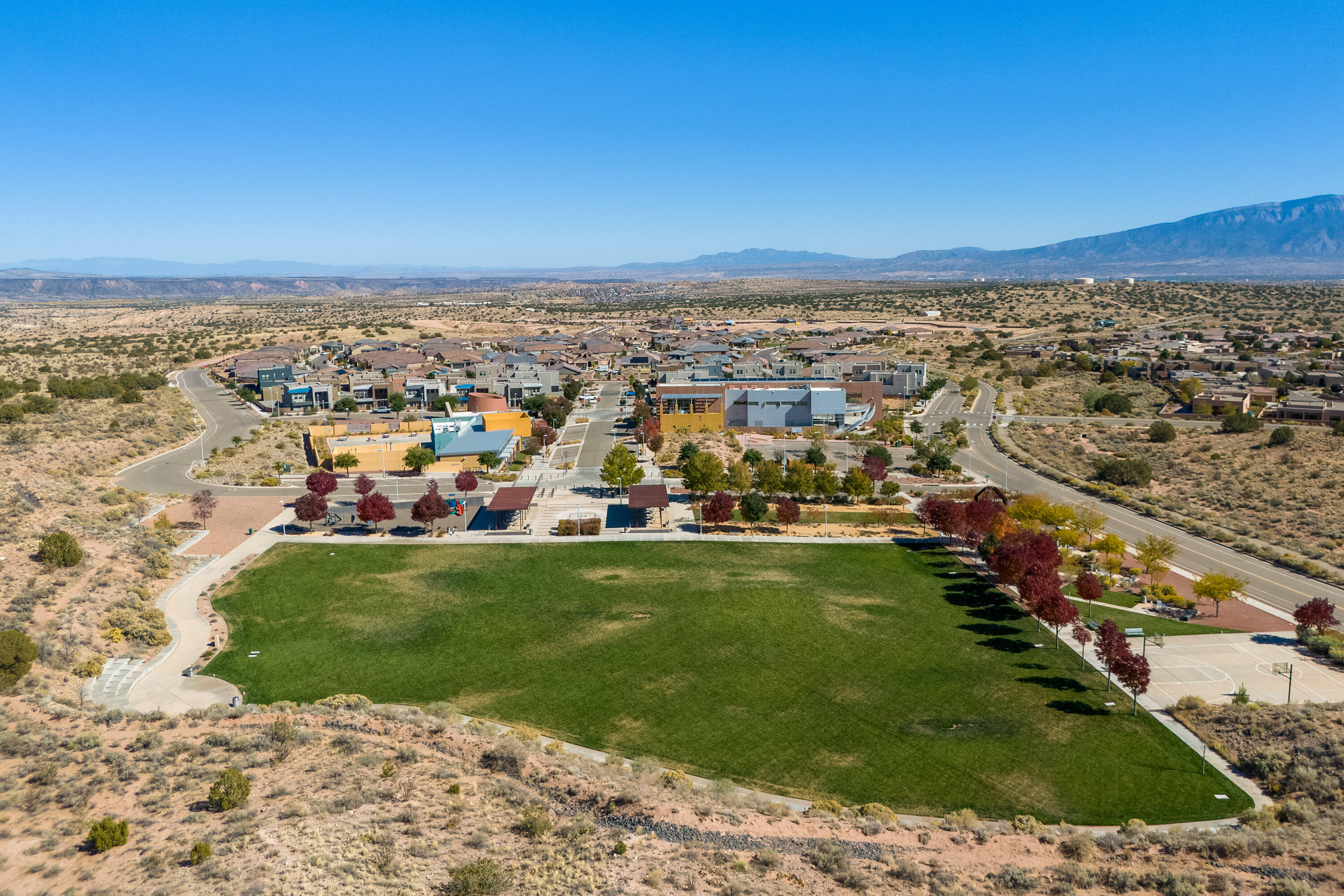 5624 Pikes Peak Loop, Rio Rancho, New Mexico image 3