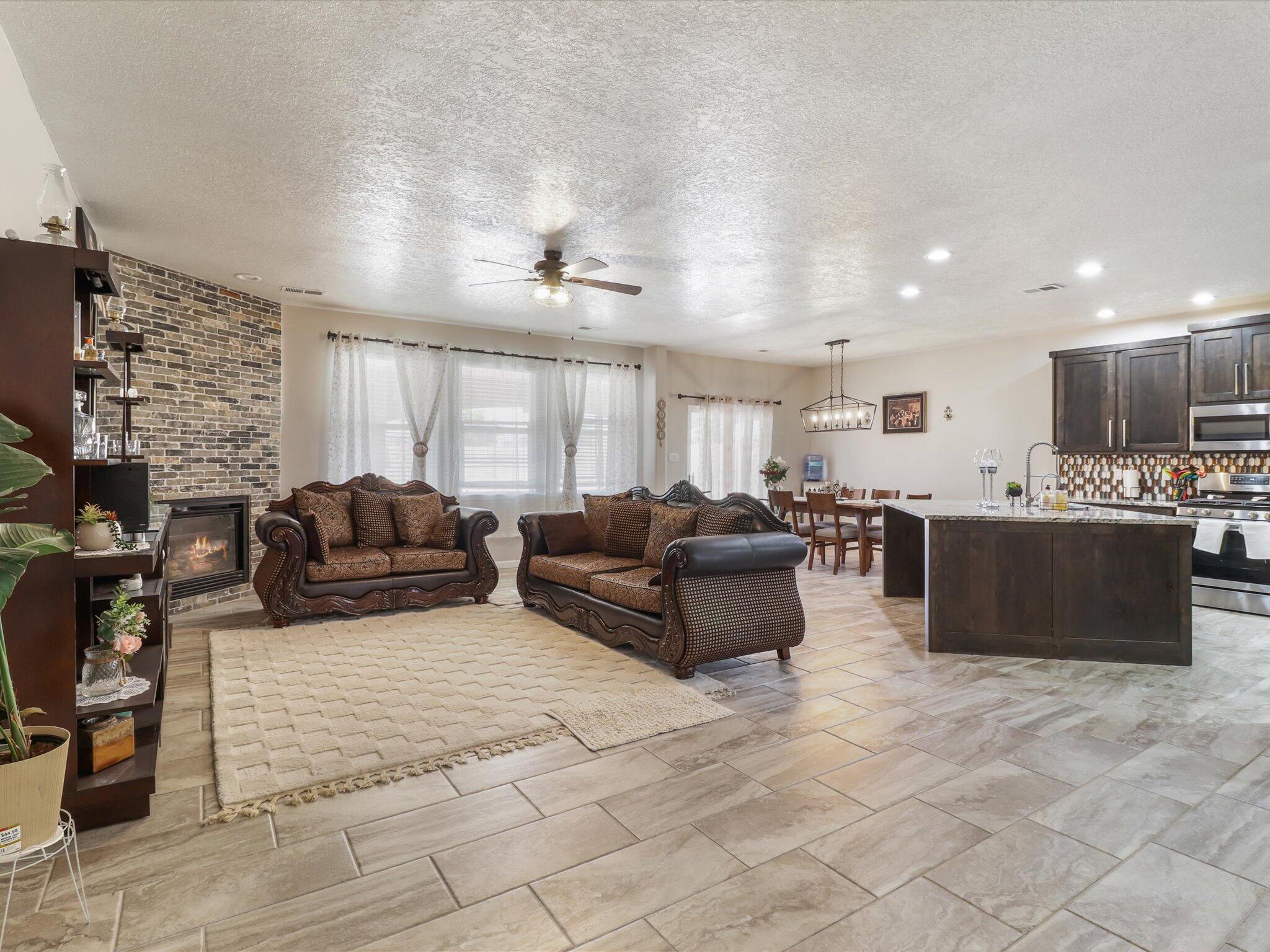 3621 Wagon Wheel Street, Los Lunas, New Mexico image 13