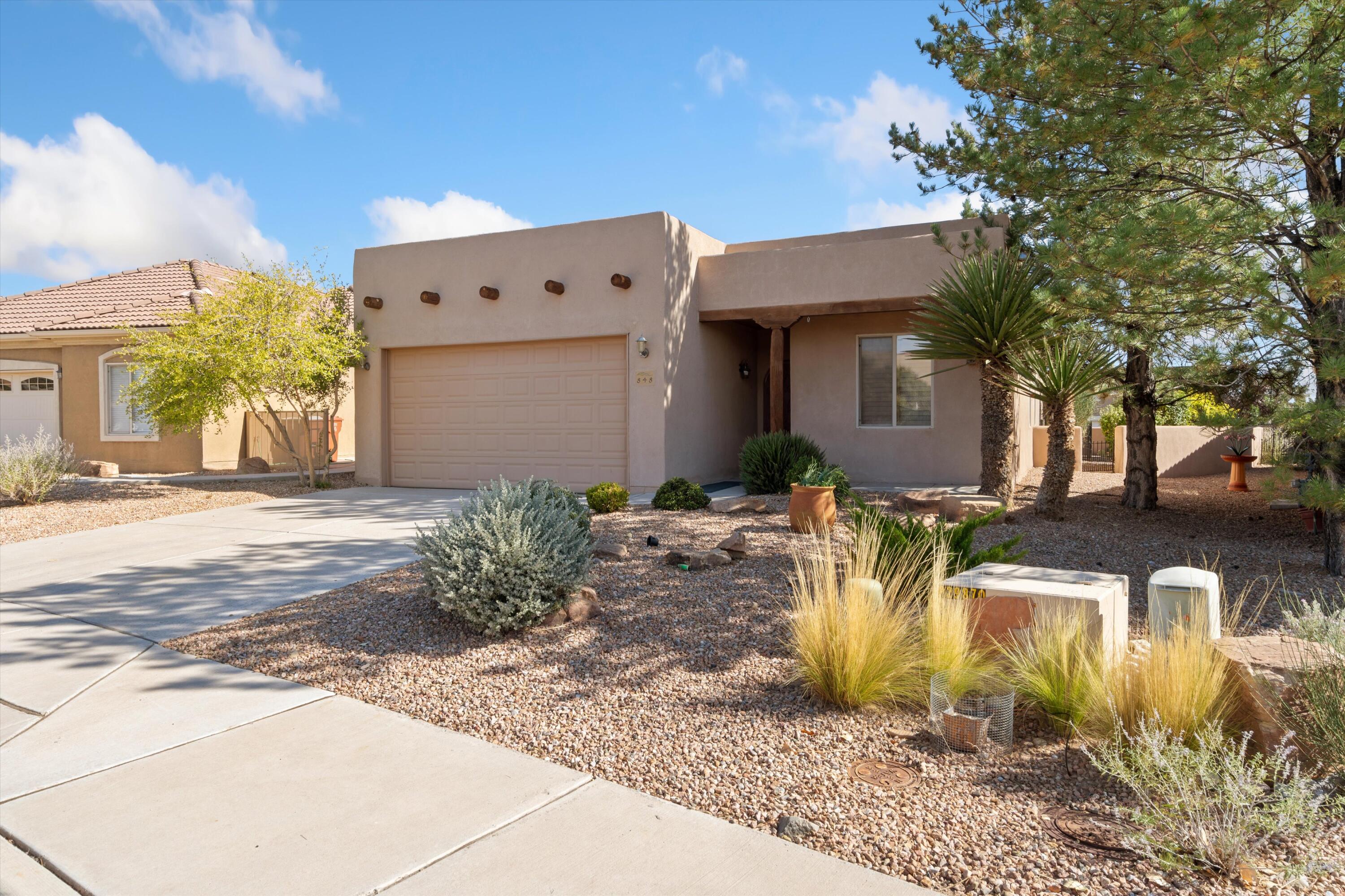 848 COTTONWOOD Circle