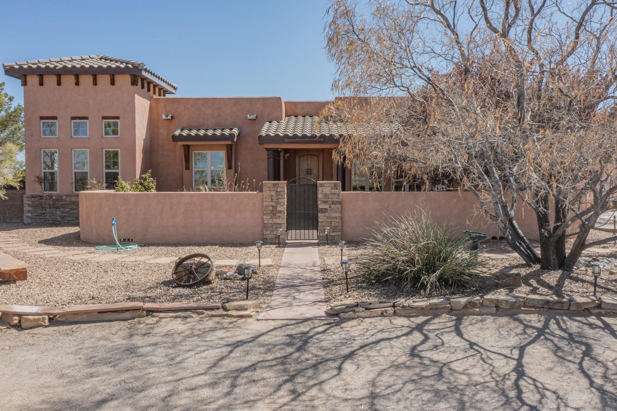 4312 Huron Drive, Rio Rancho, New Mexico image 2