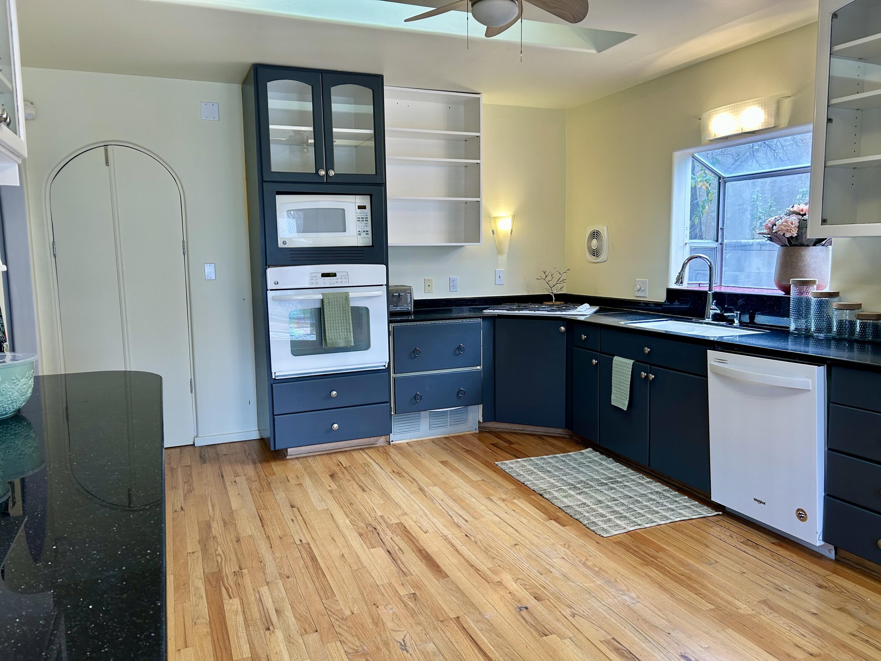 1015 Monroe Street NE