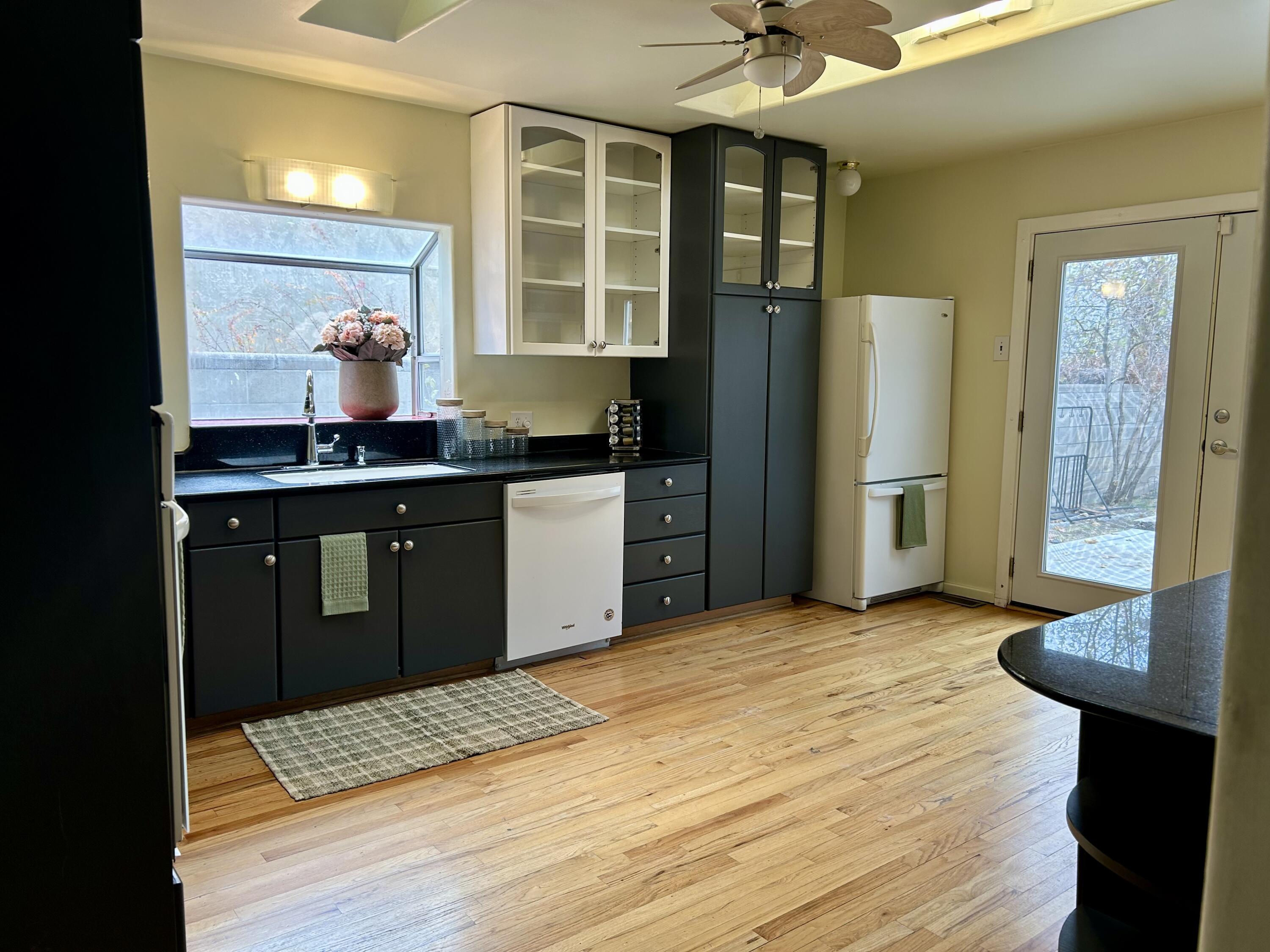 1015 Monroe Street NE