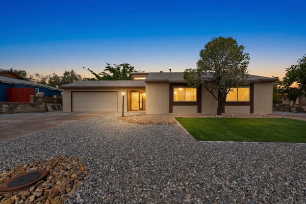 611 CHUCKWAGON RD SE, RIO RANCHO, NM 87124 - Image 6f16757fc232942e2ca03cc497c2140d/1549981744