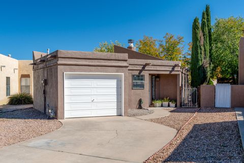 Photo of 4936 Butte Place NW, Albuquerque, NM 87120 (MLS # 1093797)