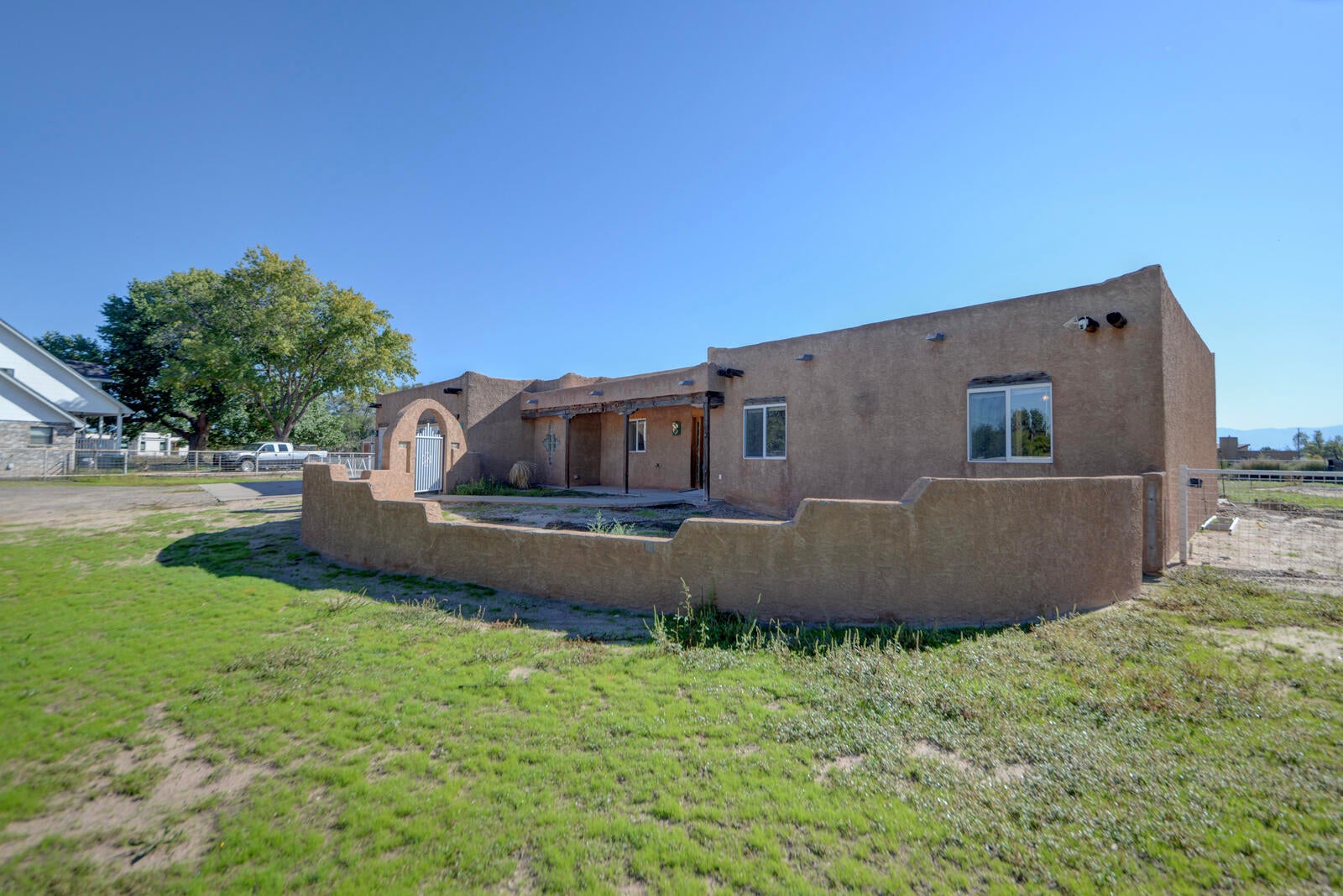 18 Omar Road