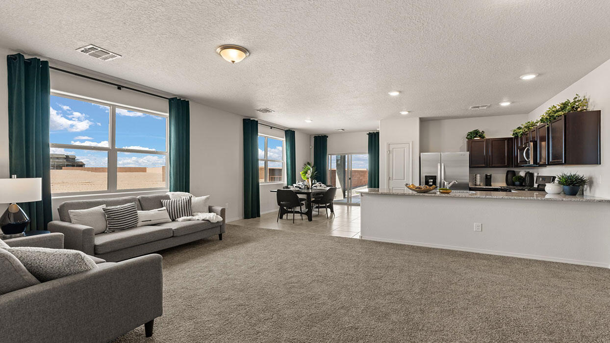 1661 Maggie Court, Rio Rancho, New Mexico image 2
