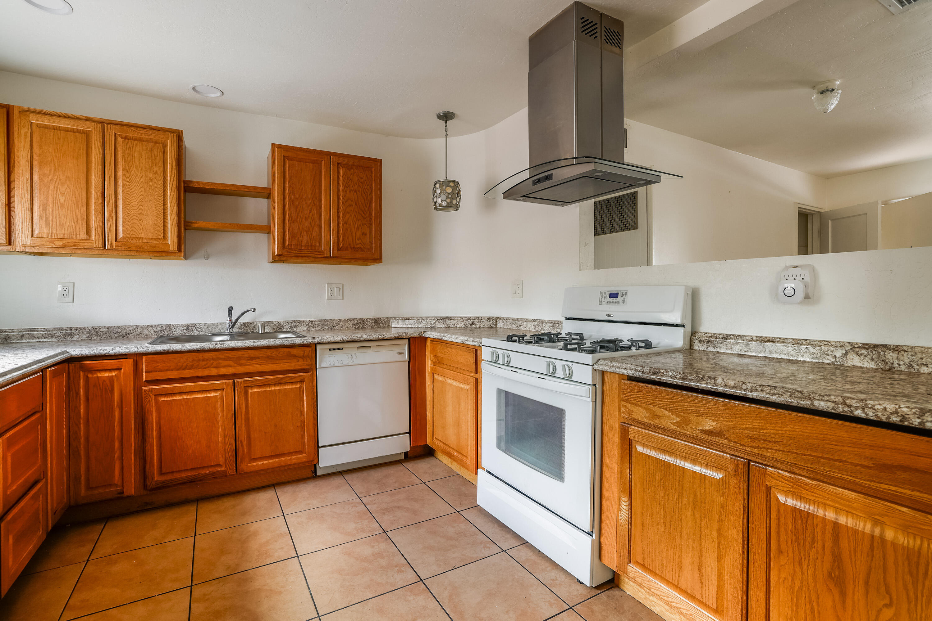 708 Madeira Drive, Albuquerque, New Mexico image 10