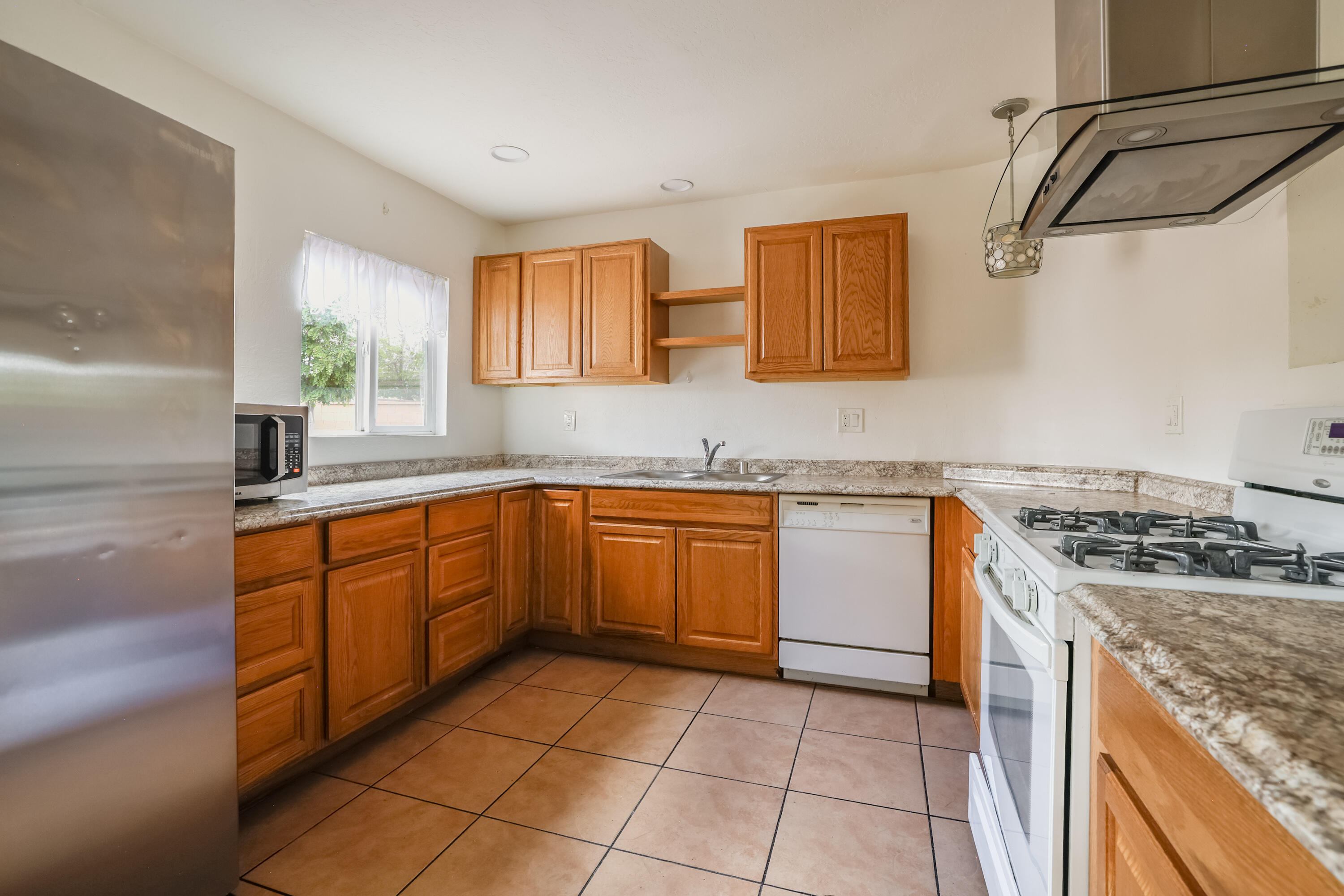 708 Madeira Drive, Albuquerque, New Mexico image 8