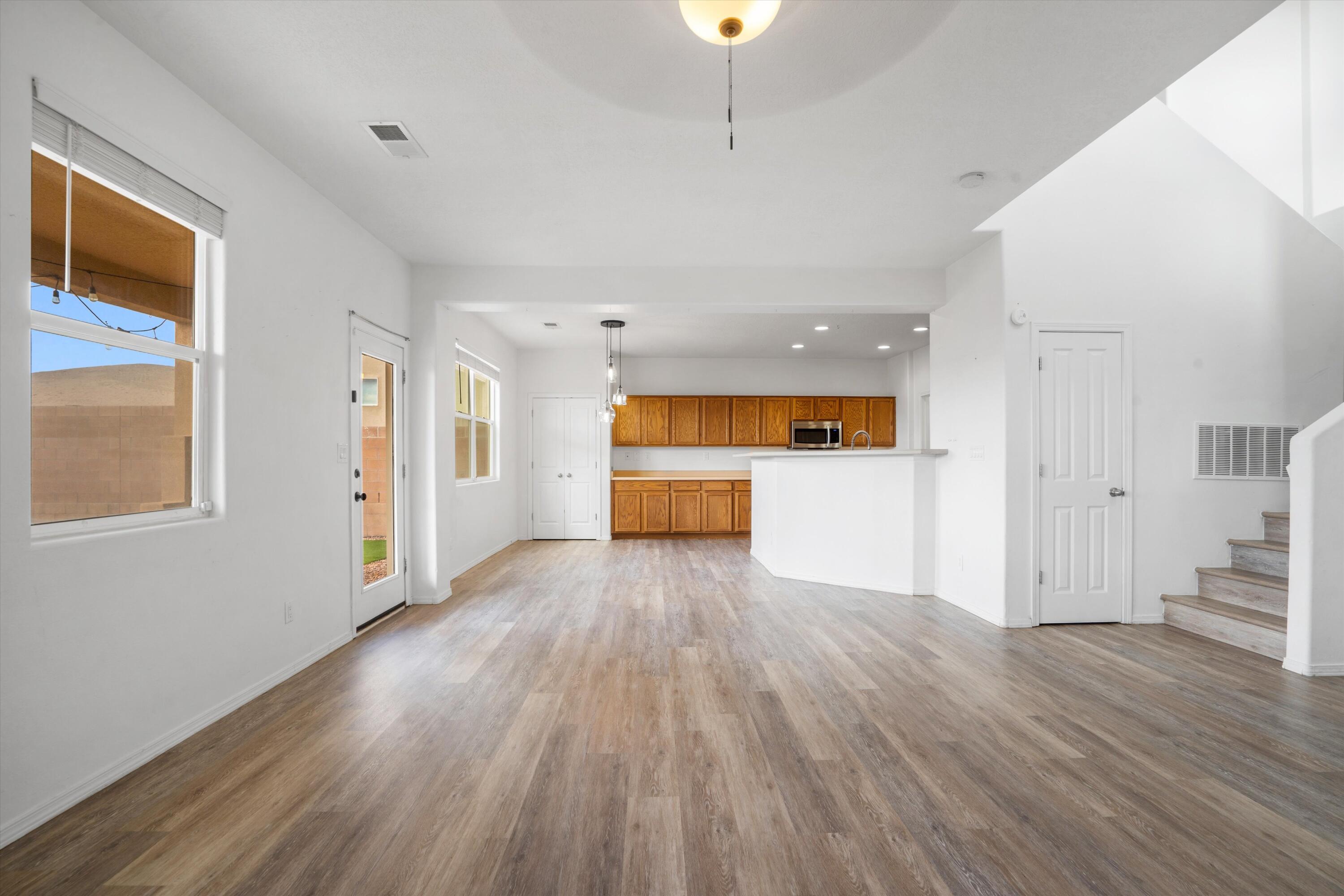 3702 Buckskin Loop, Rio Rancho, New Mexico image 6