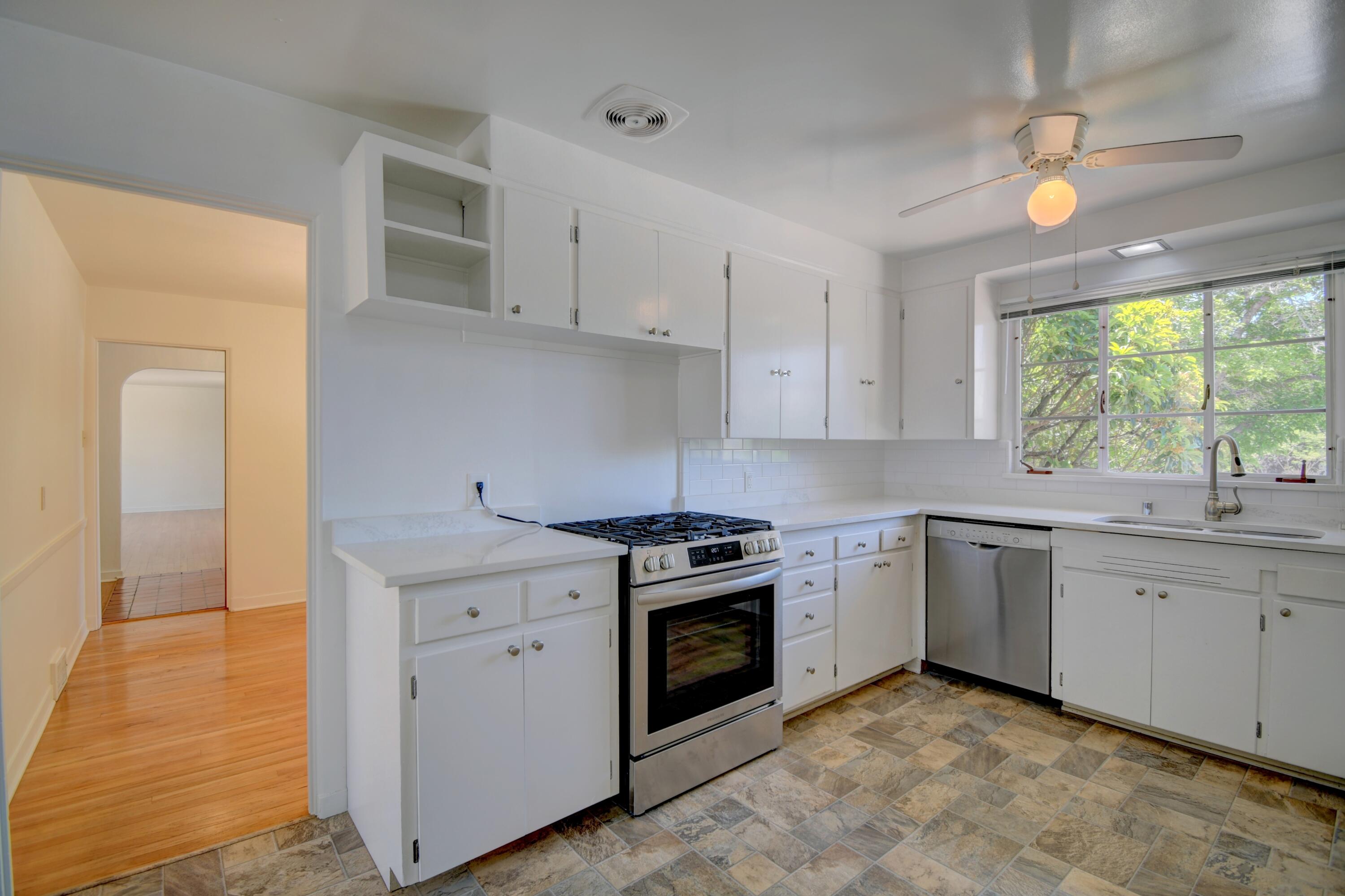 508 Wellesley Drive, Albuquerque, New Mexico image 8